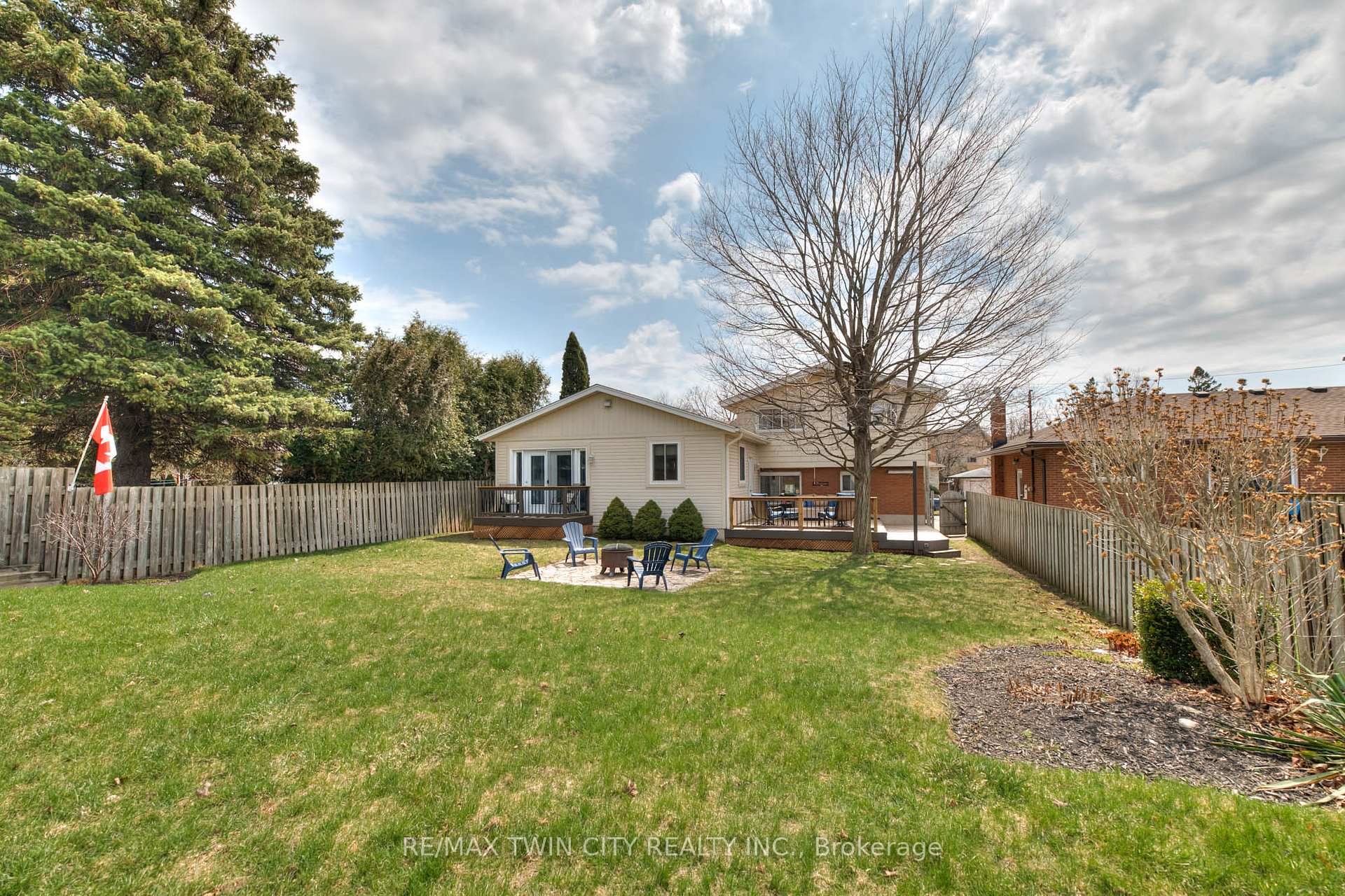 Photo 41 of 248 Kenneth Avenue, Kitchener — HOMEH