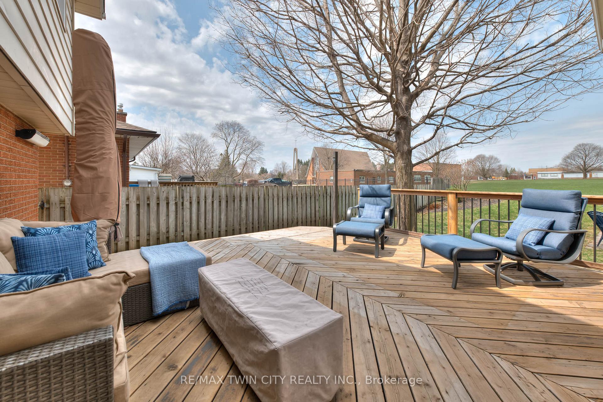 Photo 50 of 248 Kenneth Avenue, Kitchener — HOMEH