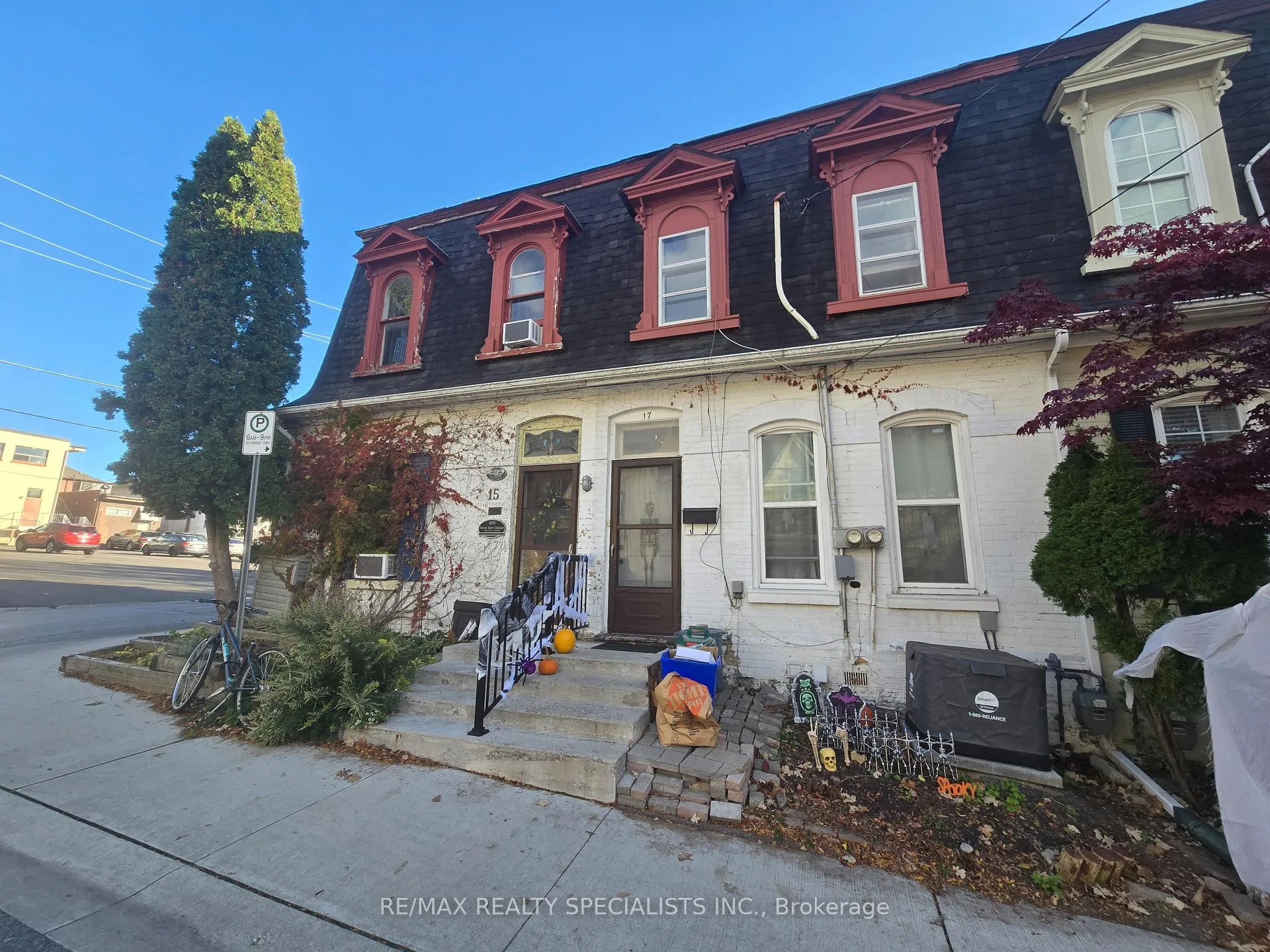 Photo 1 of 17 Wilson Street, Markham, Old Markham Village — HOMEH