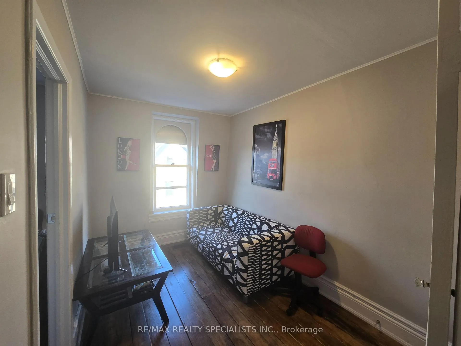 Photo 4 of 17 Wilson Street, Markham, Old Markham Village — HOMEH