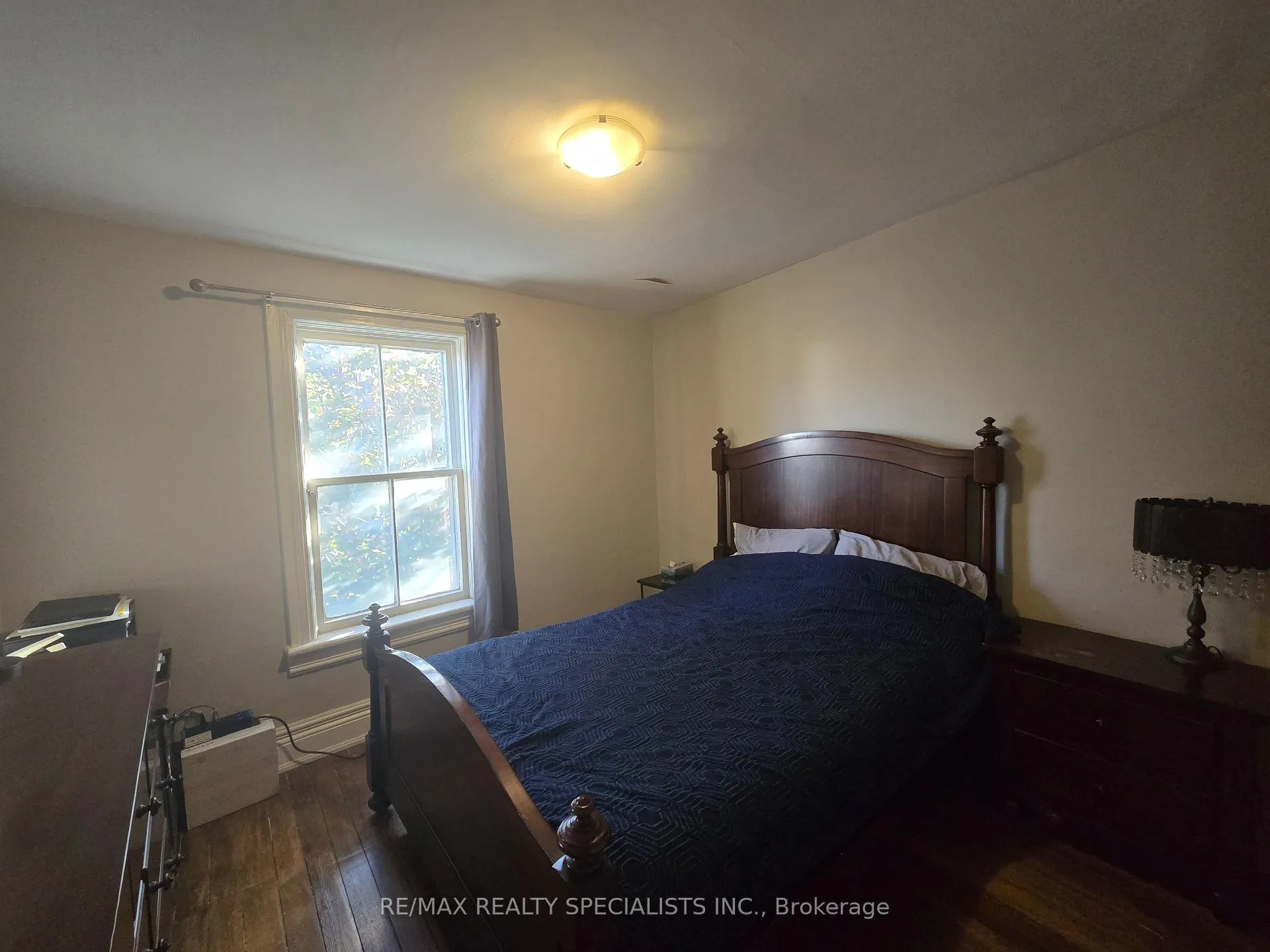 Photo 6 of 17 Wilson Street, Markham, Old Markham Village — HOMEH