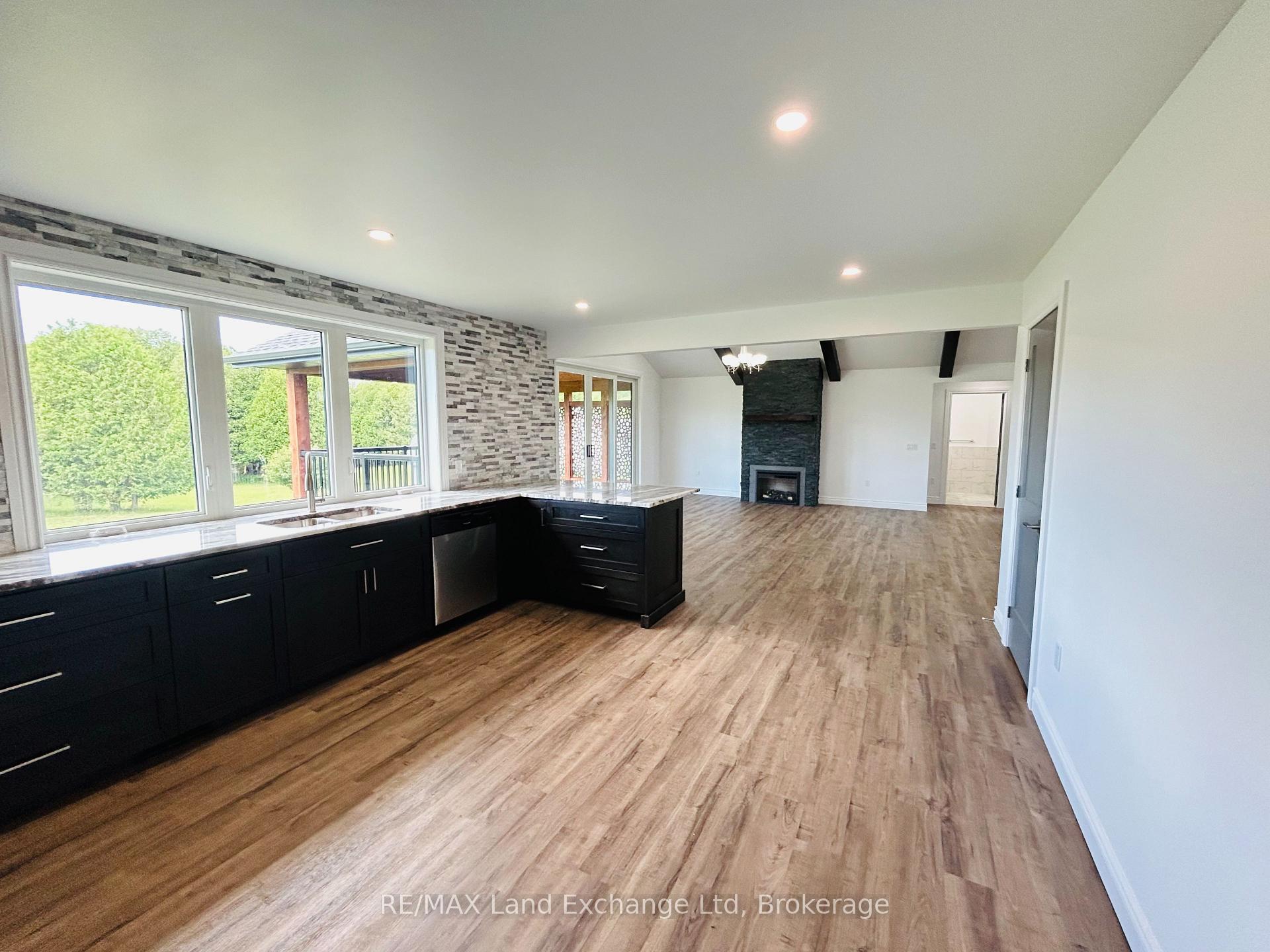 Photo 18 of 6450 Given Road, Minto — HOMEH