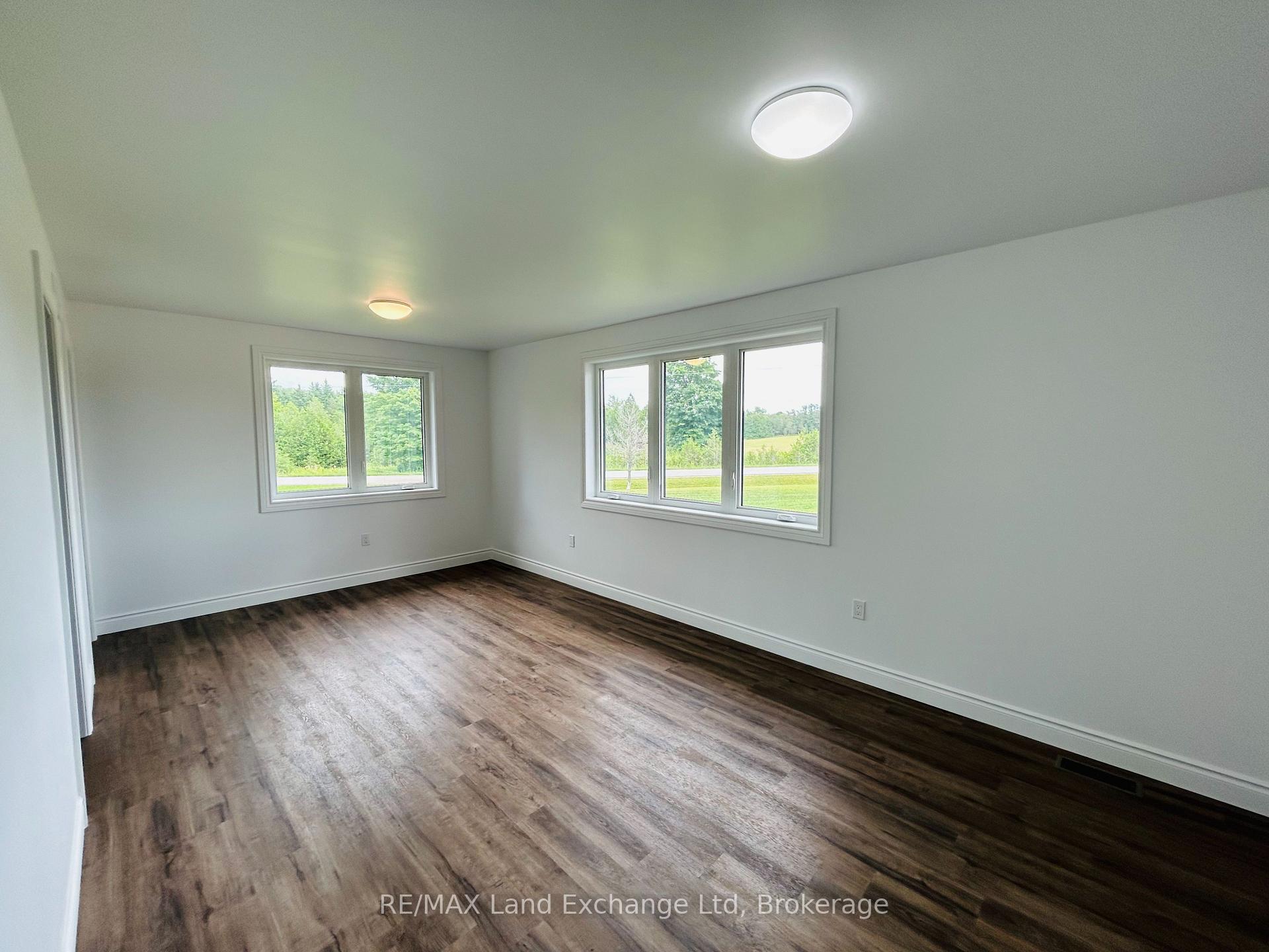 Photo 33 of 6450 Given Road, Minto — HOMEH