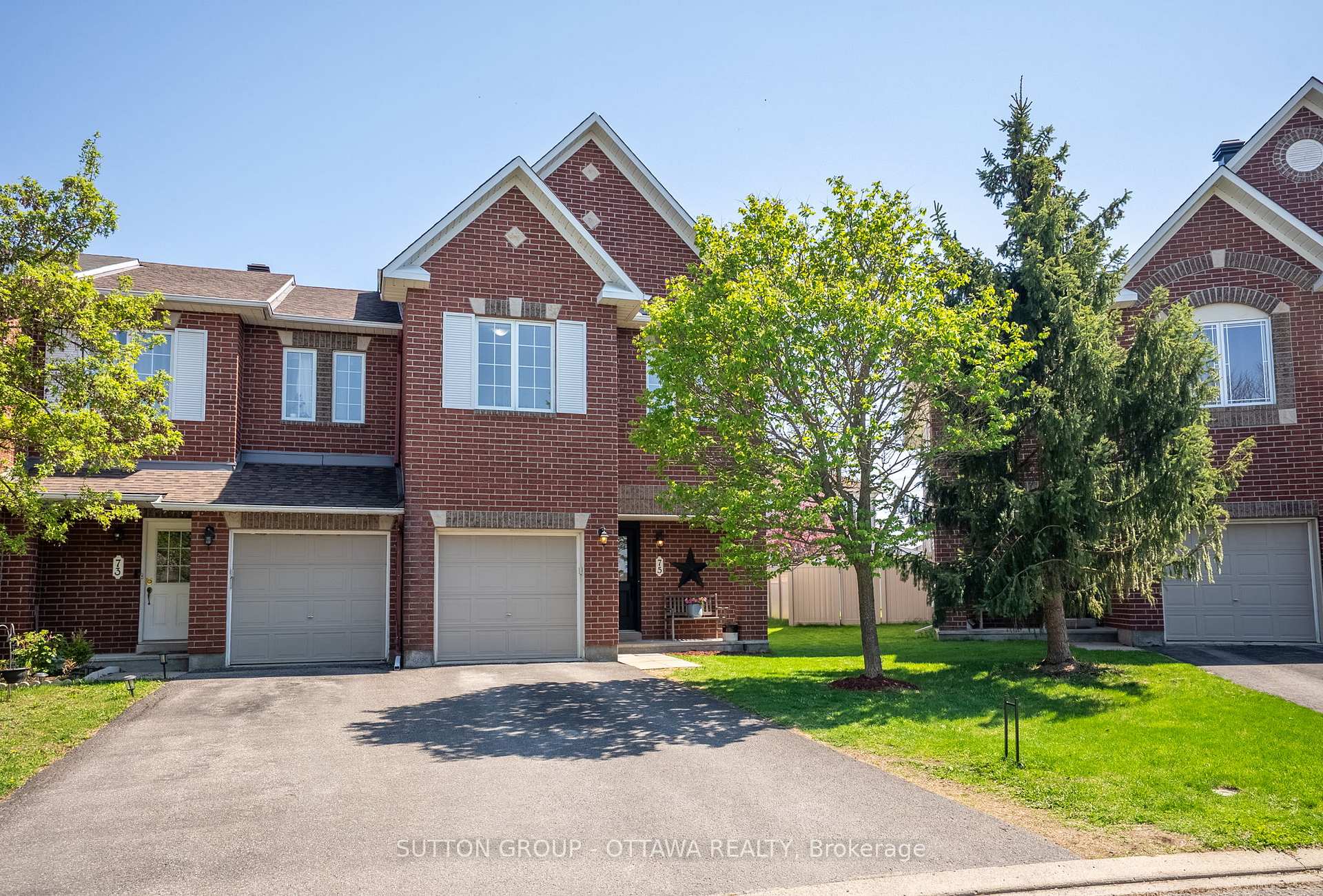 Front of 75 Scampton Drive