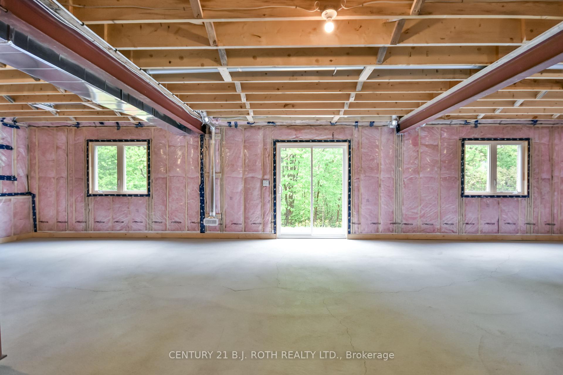 Photo 18 of 433 Russ Howard Drive, Midland — HOMEH