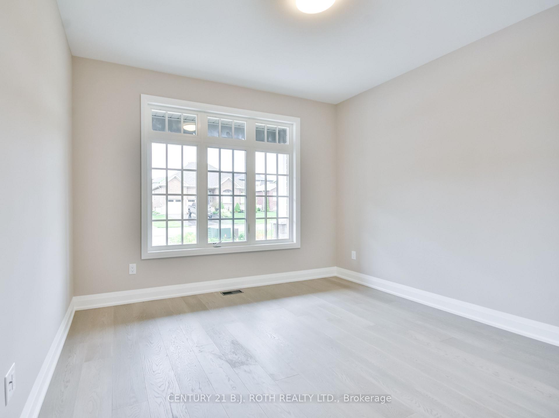 Photo 20 of 433 Russ Howard Drive, Midland — HOMEH