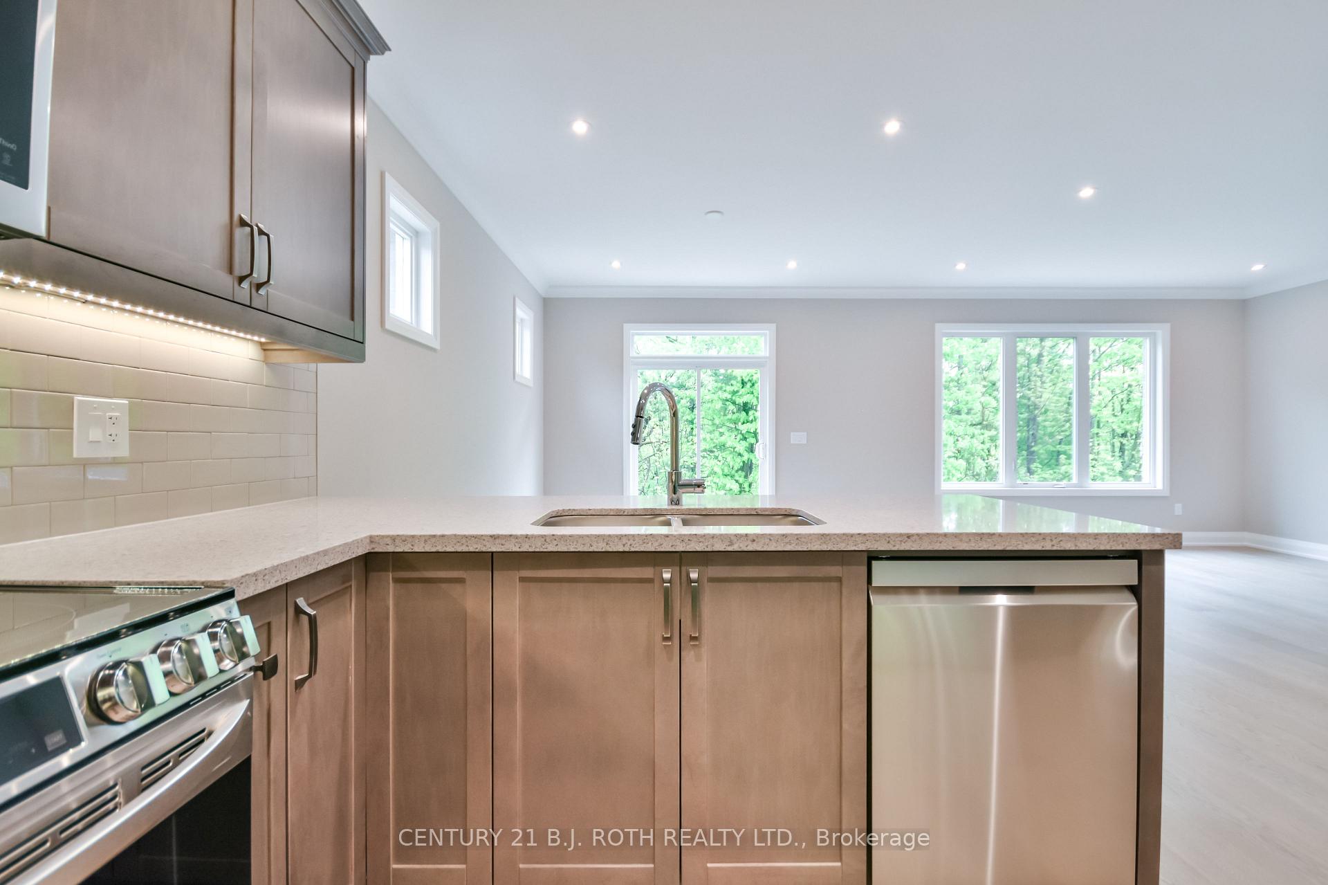 Photo 23 of 433 Russ Howard Drive, Midland — HOMEH