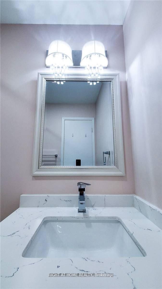 Photo 28 of 28 Baywood Court, Markham, Royal Orchard — HOMEH