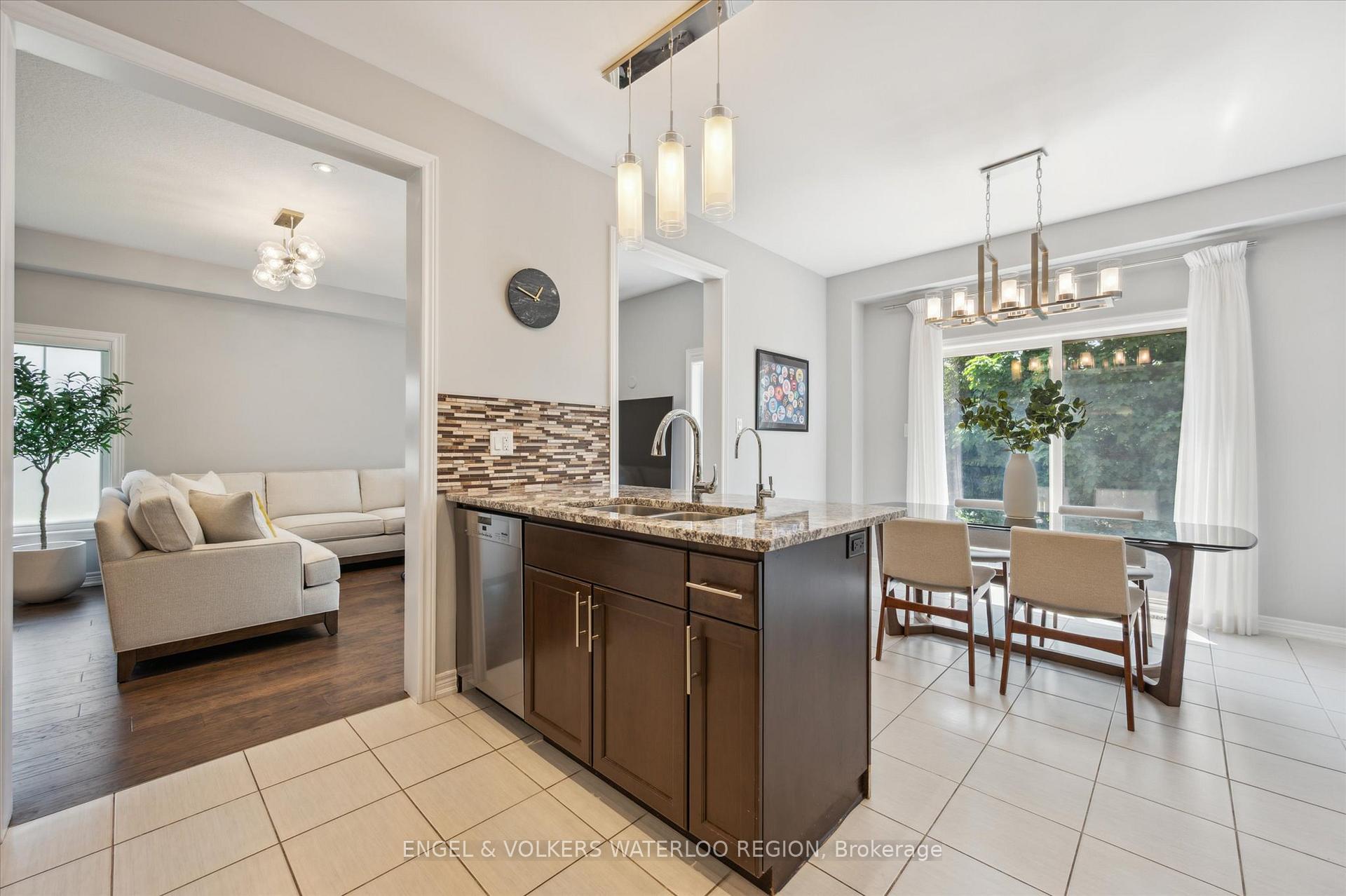 Photo 15 of 60 Condor Street, Kitchener — HOMEH