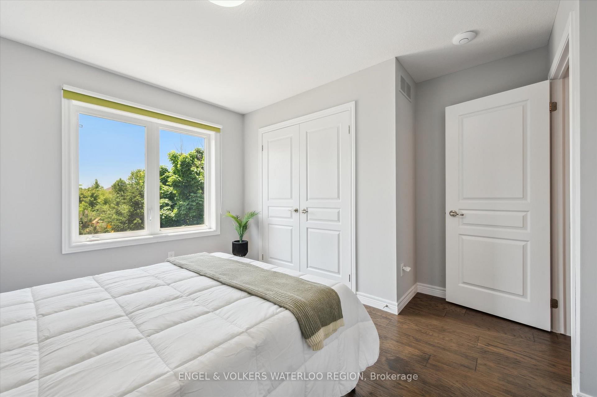 Photo 30 of 60 Condor Street, Kitchener — HOMEH