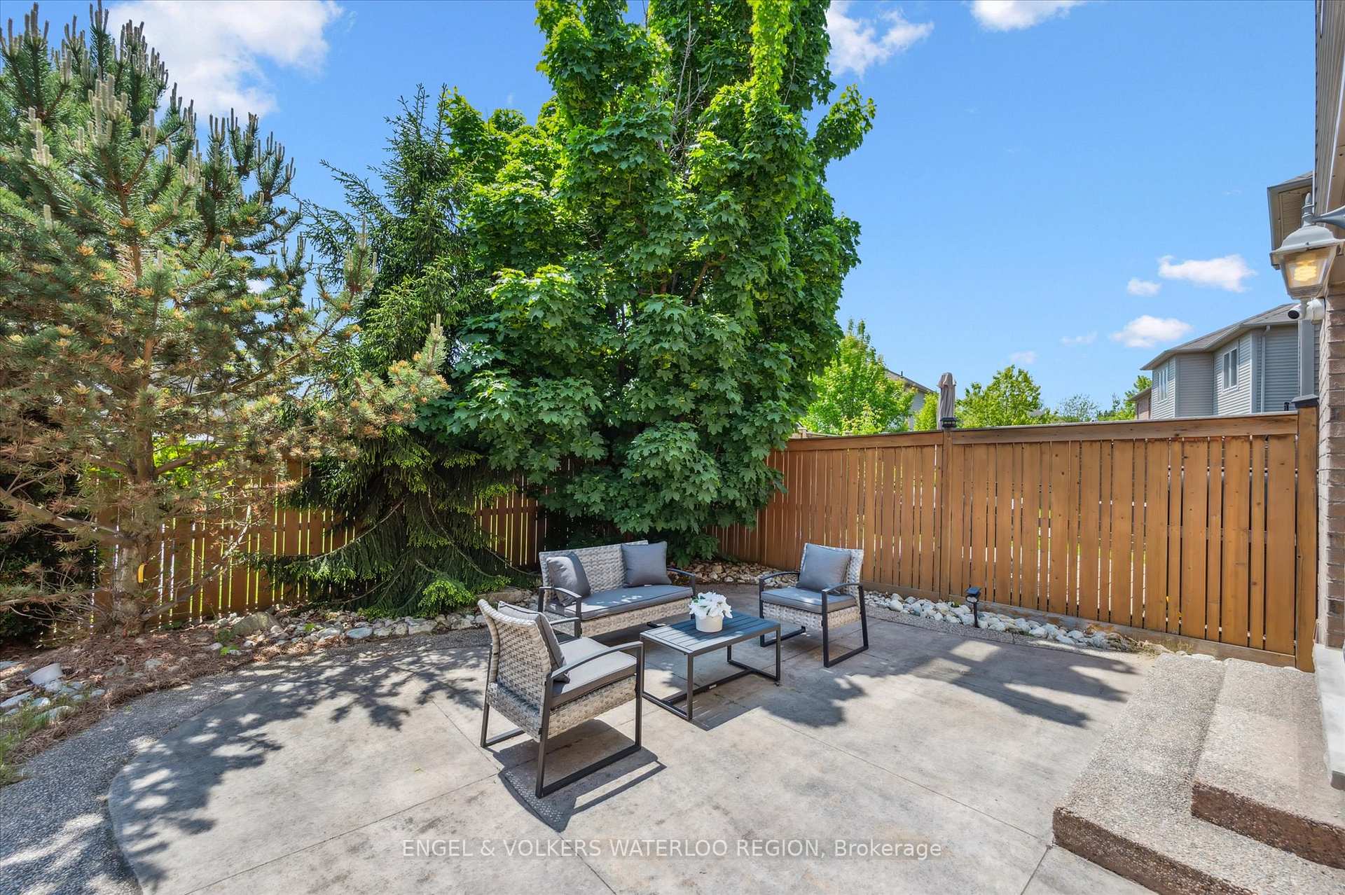 Photo 45 of 60 Condor Street, Kitchener — HOMEH