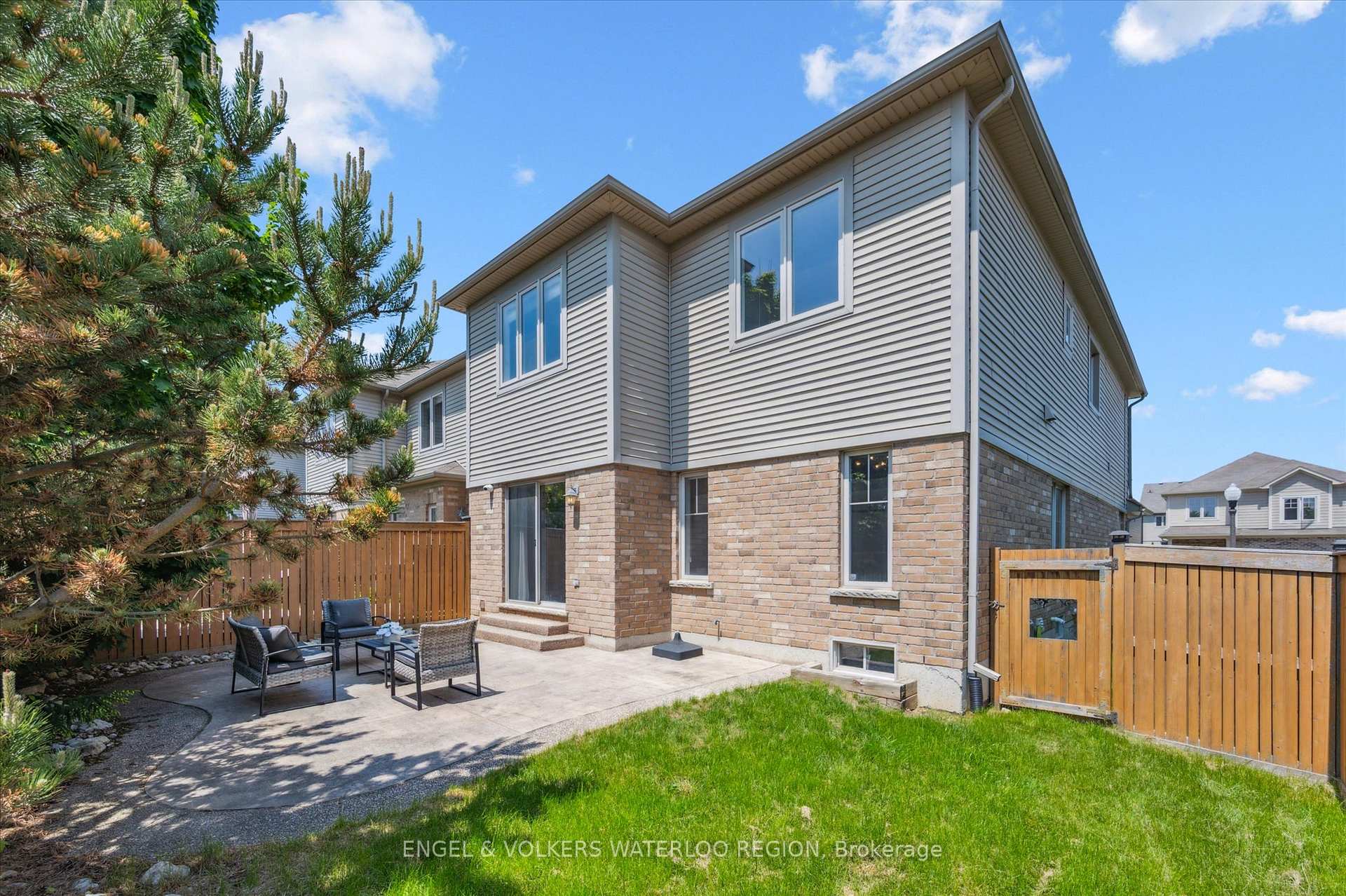 Photo 47 of 60 Condor Street, Kitchener — HOMEH