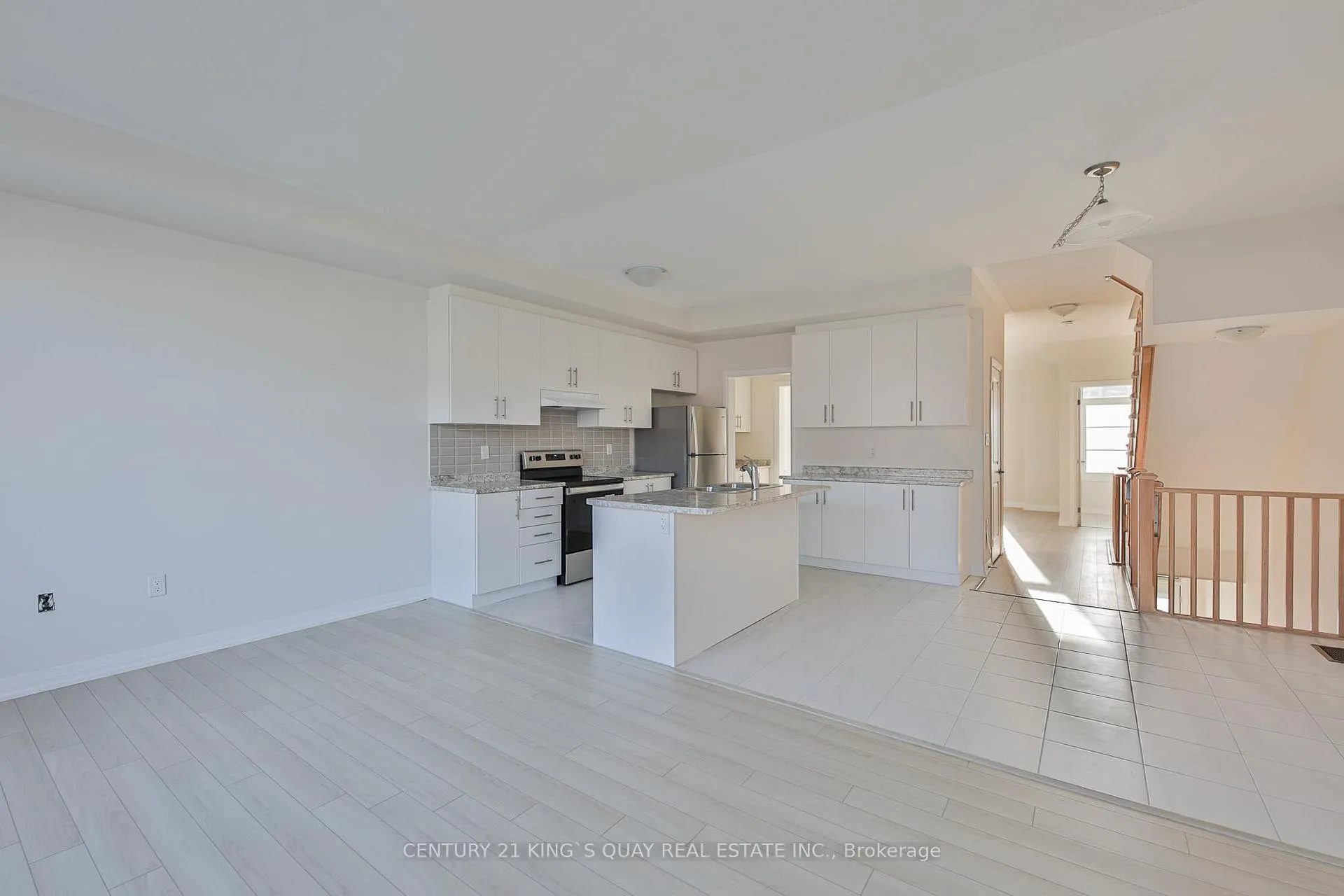 Photo 6 of 35 Floyd Ford Way, Markham, Box Grove — HOMEH