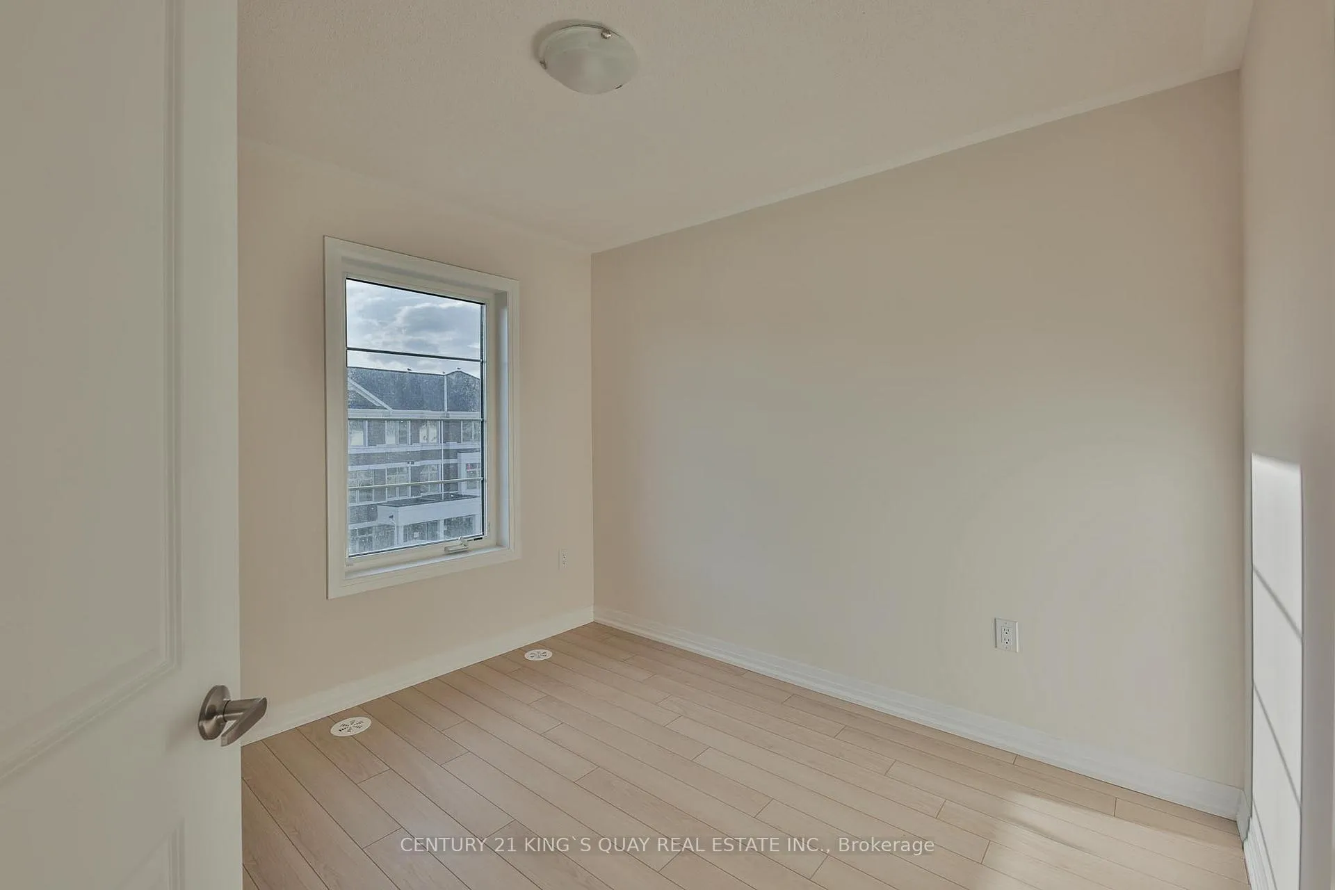 Photo 14 of 35 Floyd Ford Way, Markham, Box Grove — HOMEH