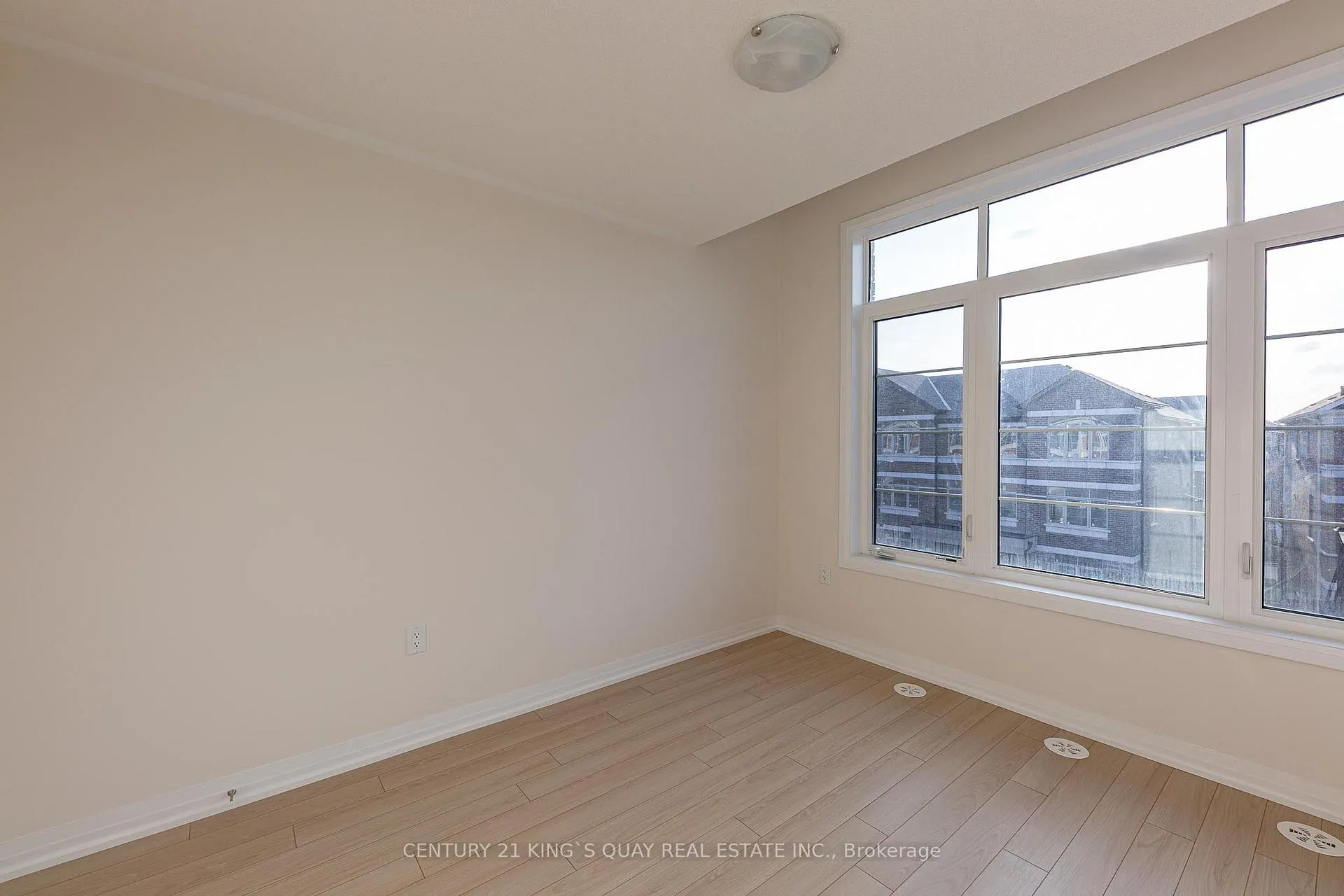 Photo 15 of 35 Floyd Ford Way, Markham, Box Grove — HOMEH