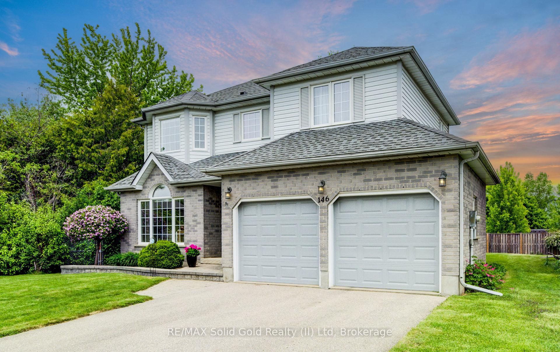 Photo 3 of 146 Westforest Trail, Kitchener — HOMEH