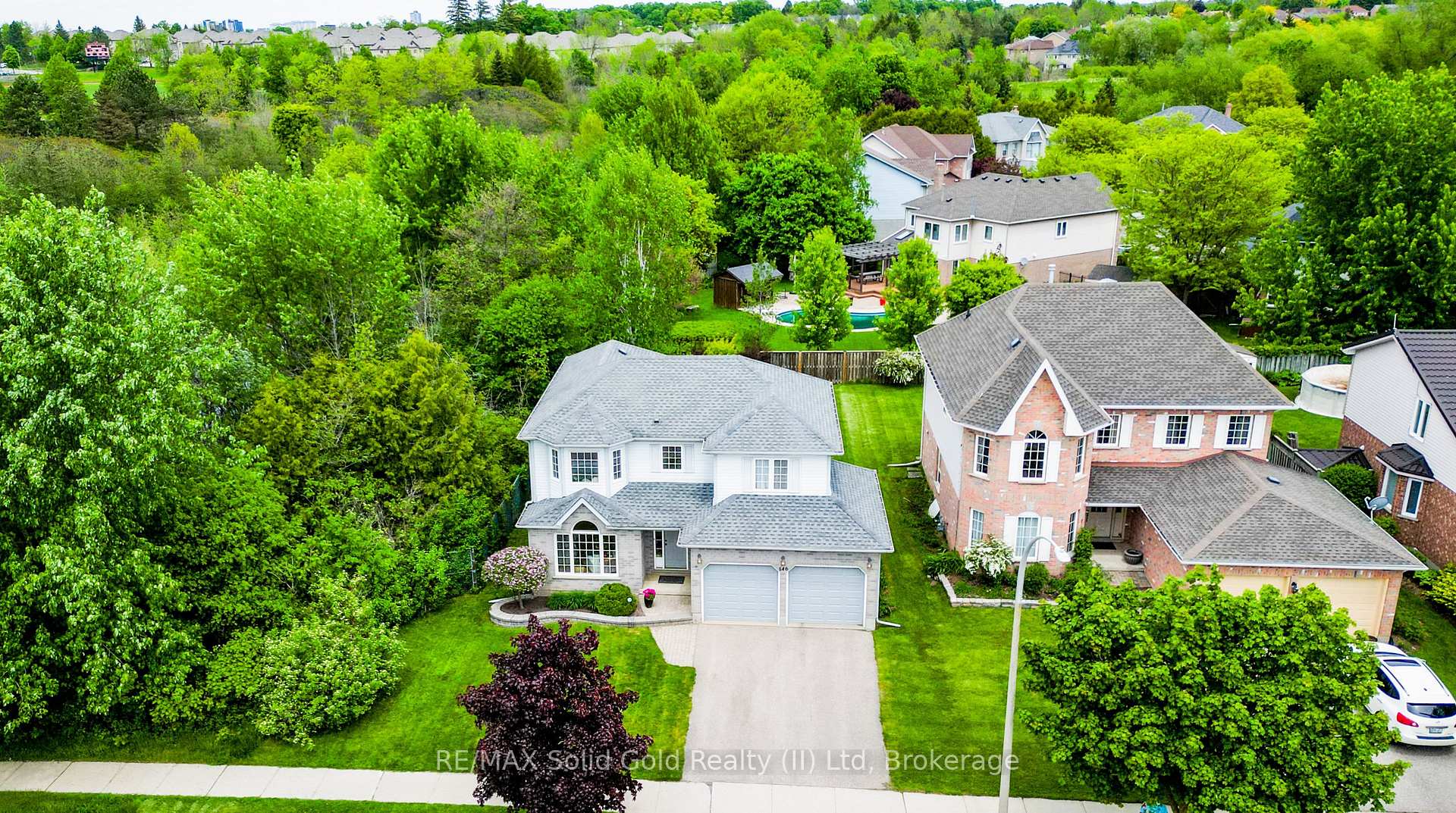 Photo 40 of 146 Westforest Trail, Kitchener — HOMEH