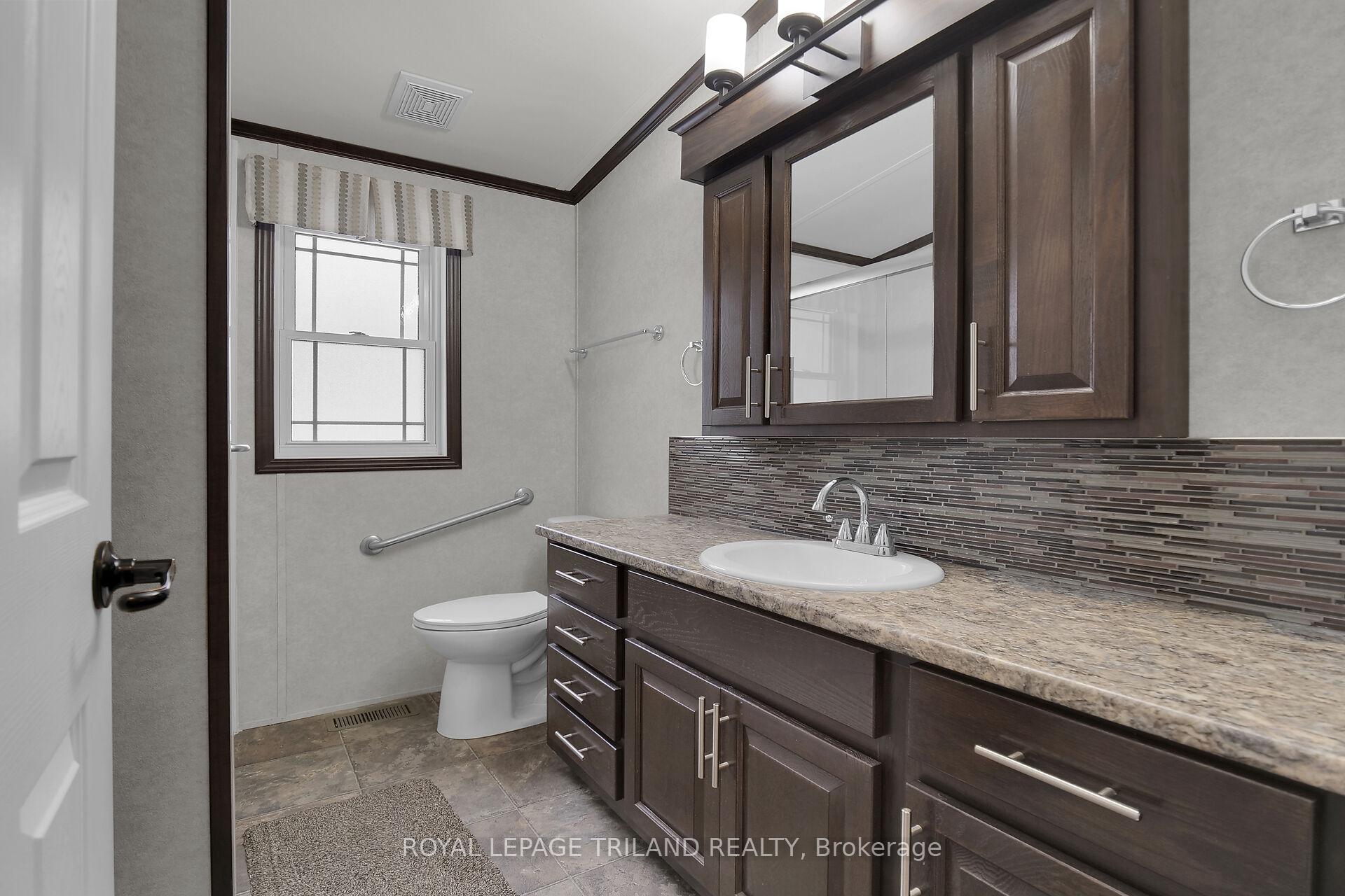 Photo 17 of Unit 163, 22790 Amiens Road, Middlesex Centre, Rural Middlesex Centre — HOMEH