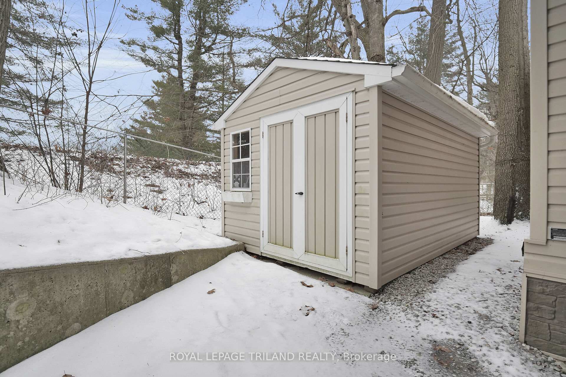 Photo 21 of Unit 163, 22790 Amiens Road, Middlesex Centre, Rural Middlesex Centre — HOMEH