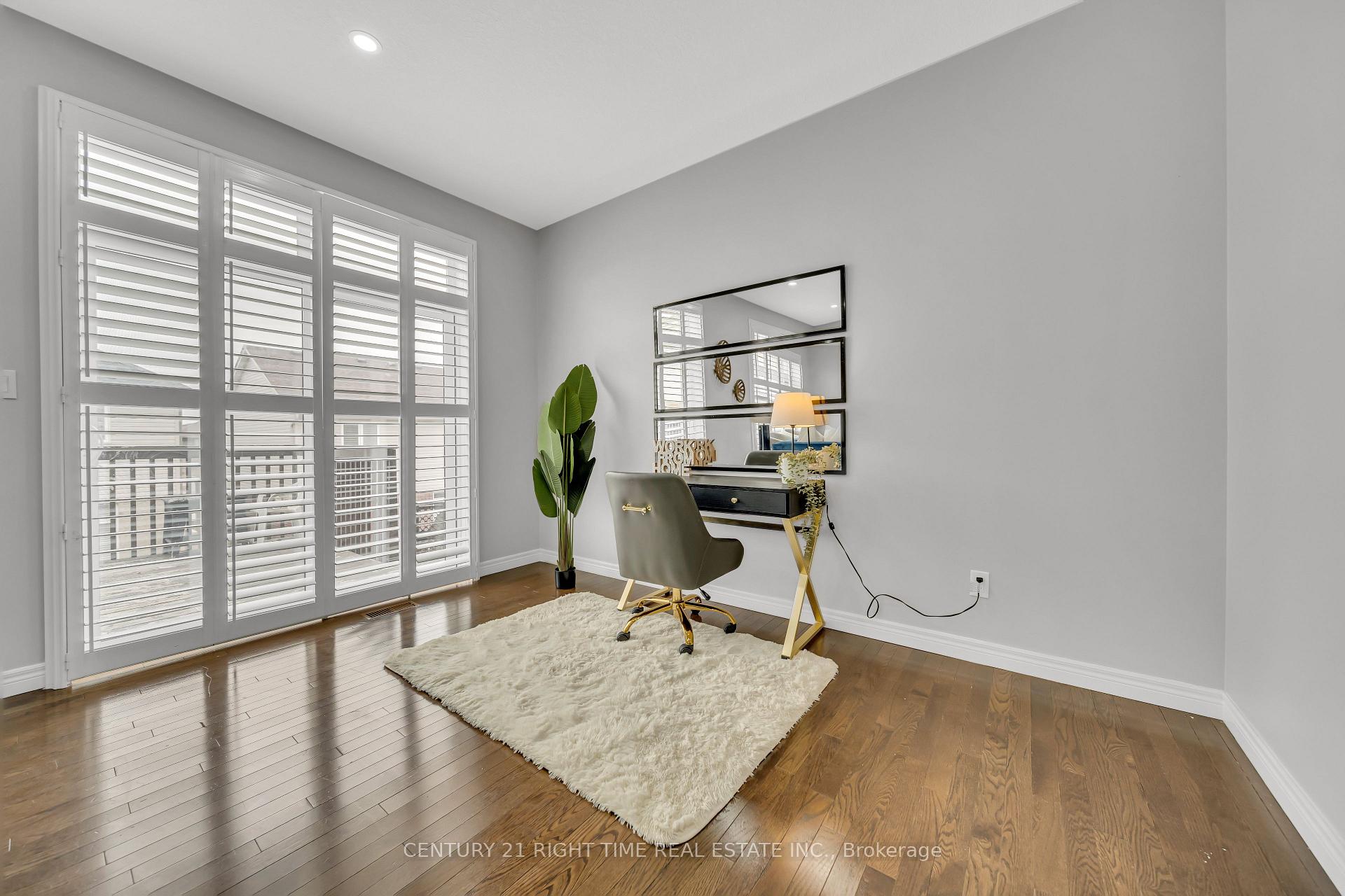Photo 9 of 11 Willowrun Drive, Kitchener, Grand River South — HOMEH