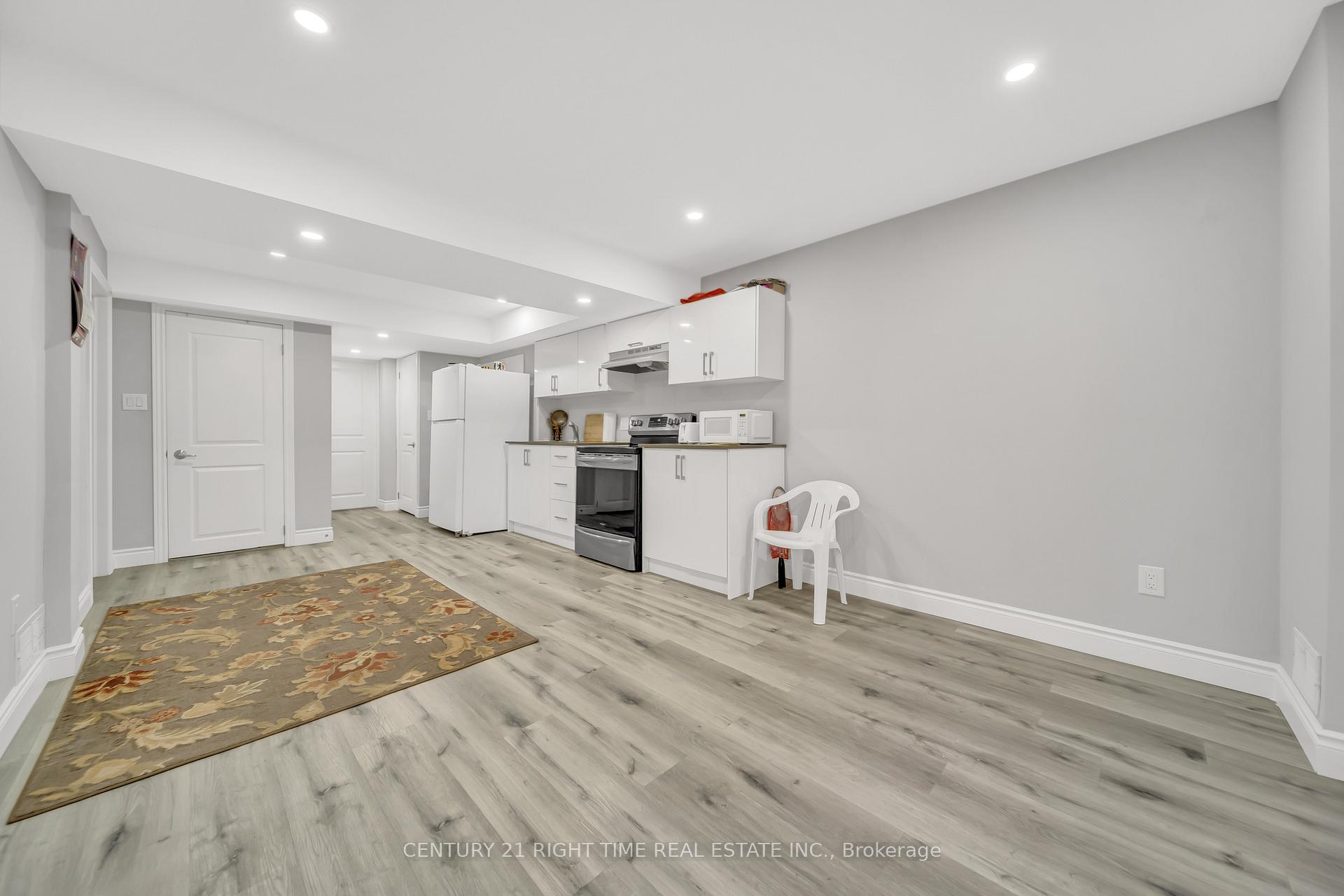 Photo 26 of 11 Willowrun Drive, Kitchener, Grand River South — HOMEH