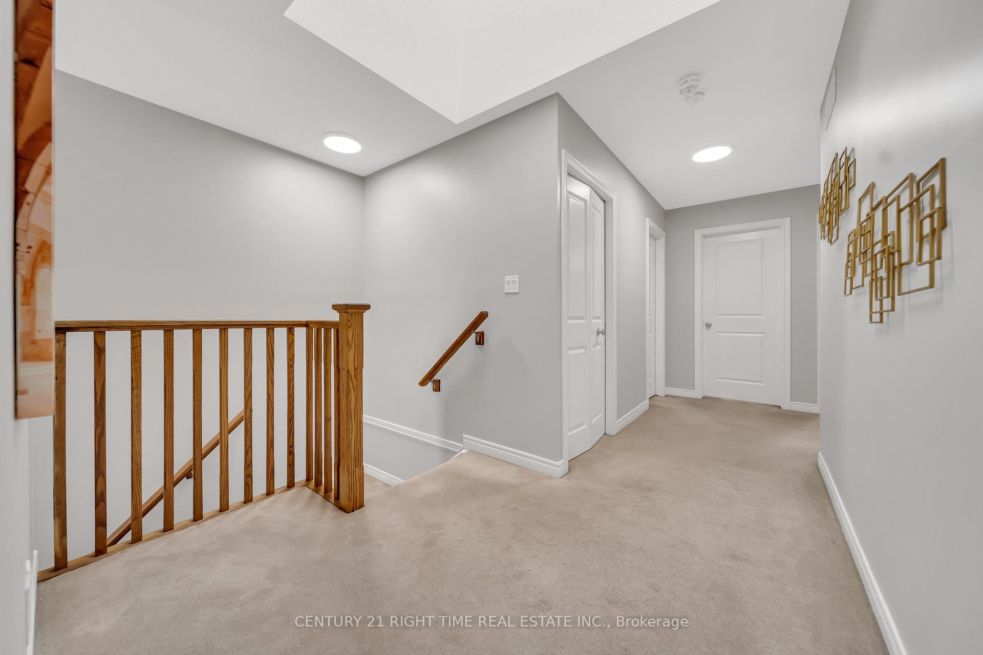 Photo 29 of 11 Willowrun Drive, Kitchener, Grand River South — HOMEH