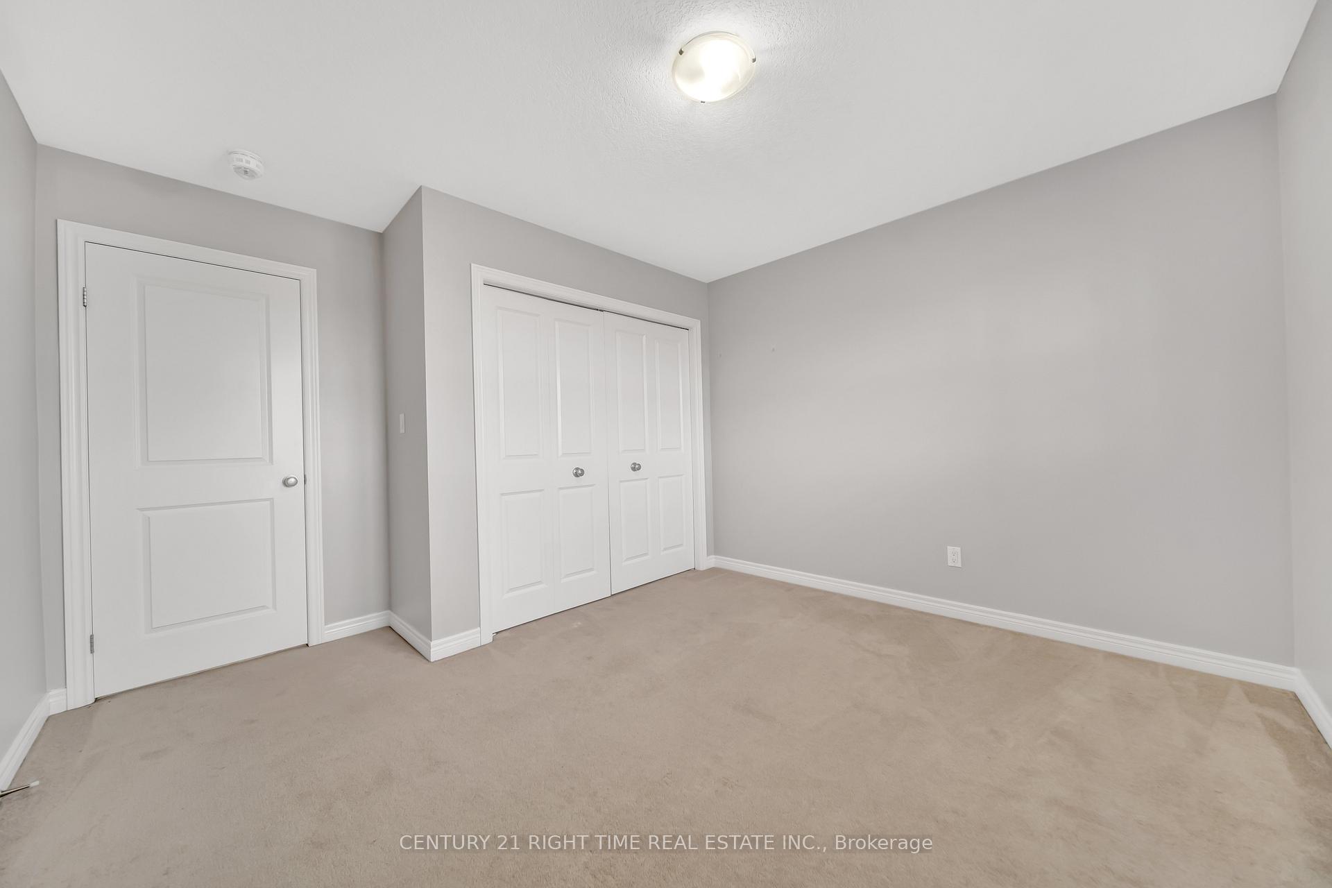 Photo 41 of 11 Willowrun Drive, Kitchener, Grand River South — HOMEH