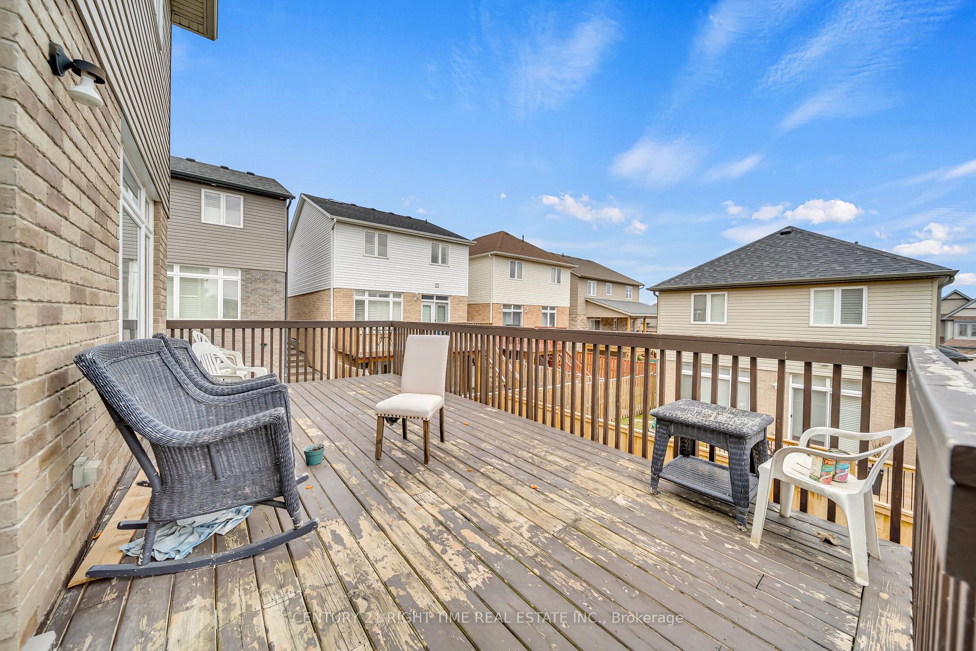Photo 44 of 11 Willowrun Drive, Kitchener, Grand River South — HOMEH