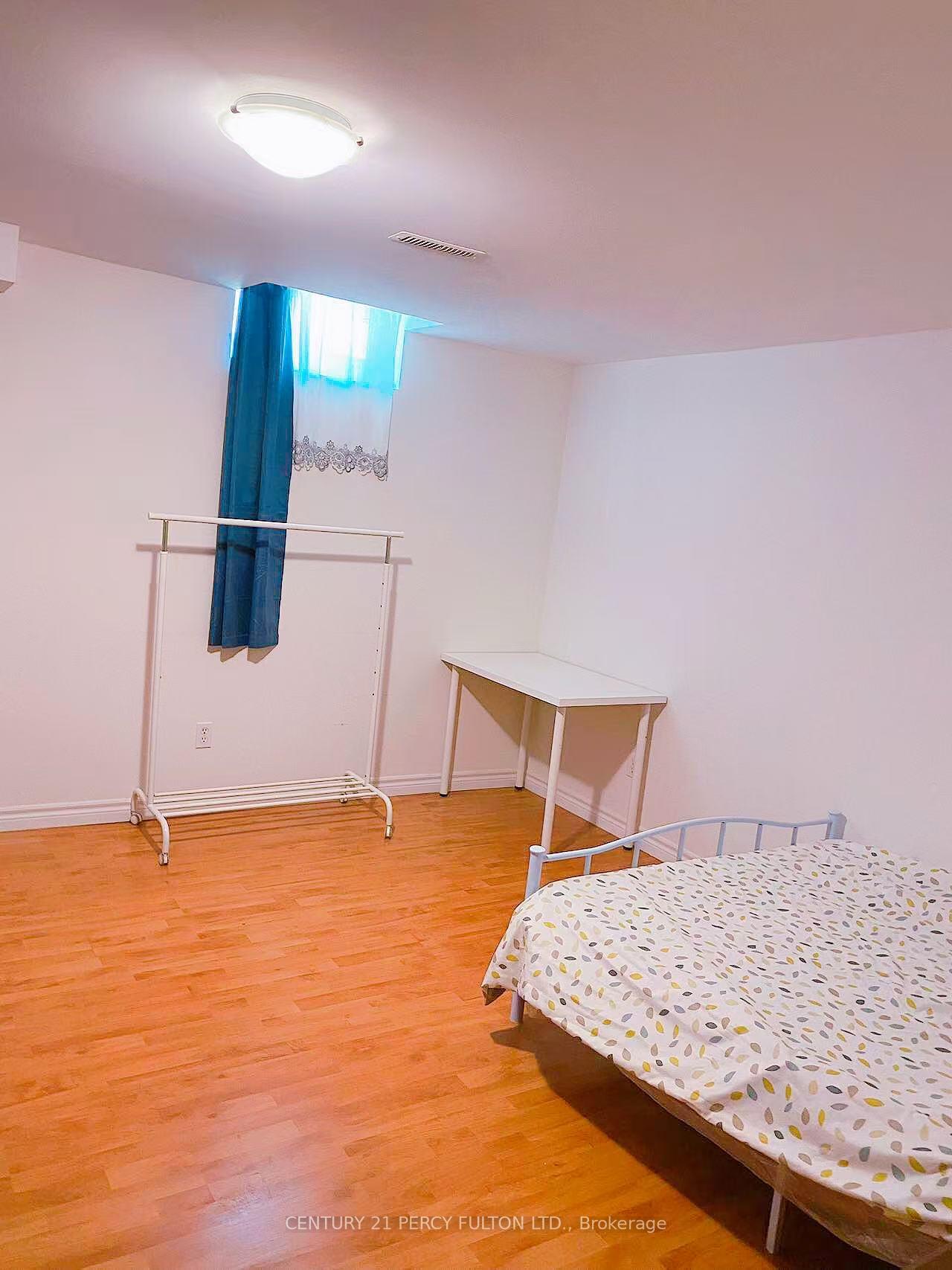 Photo 6 of Unit Basement, 25 Trothen Circle, Markham, Markham Village — HOMEH