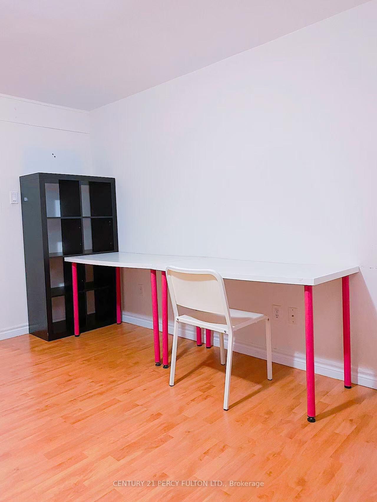 Photo 9 of Unit Basement, 25 Trothen Circle, Markham, Markham Village — HOMEH