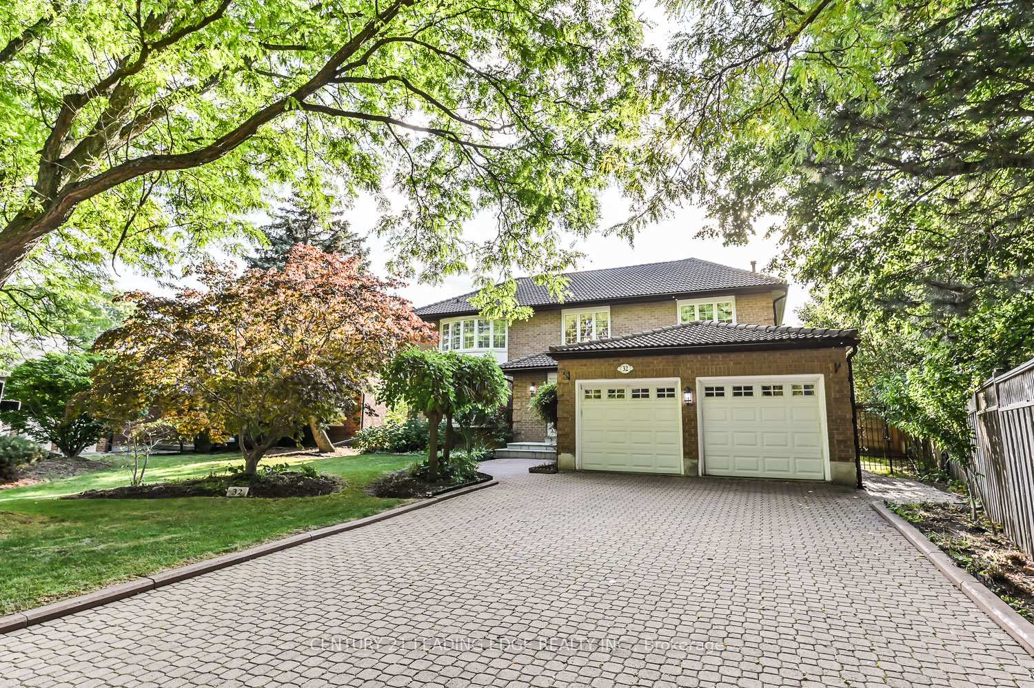 Photo 4 of 32 Addington Square, Markham, Unionville — HOMEH