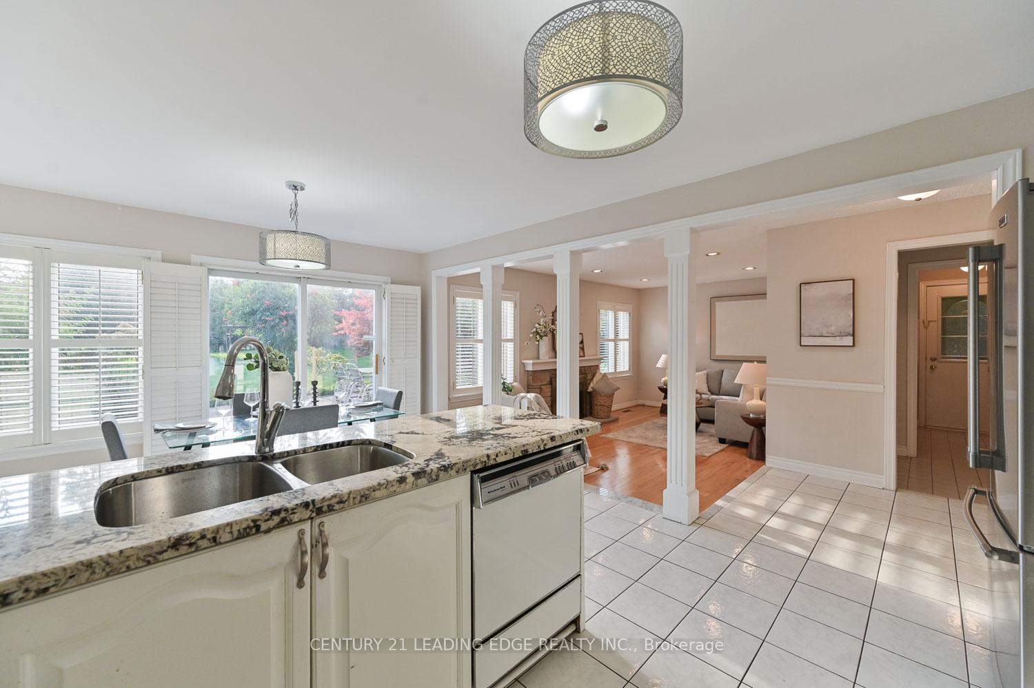 Photo 19 of 32 Addington Square, Markham, Unionville — HOMEH
