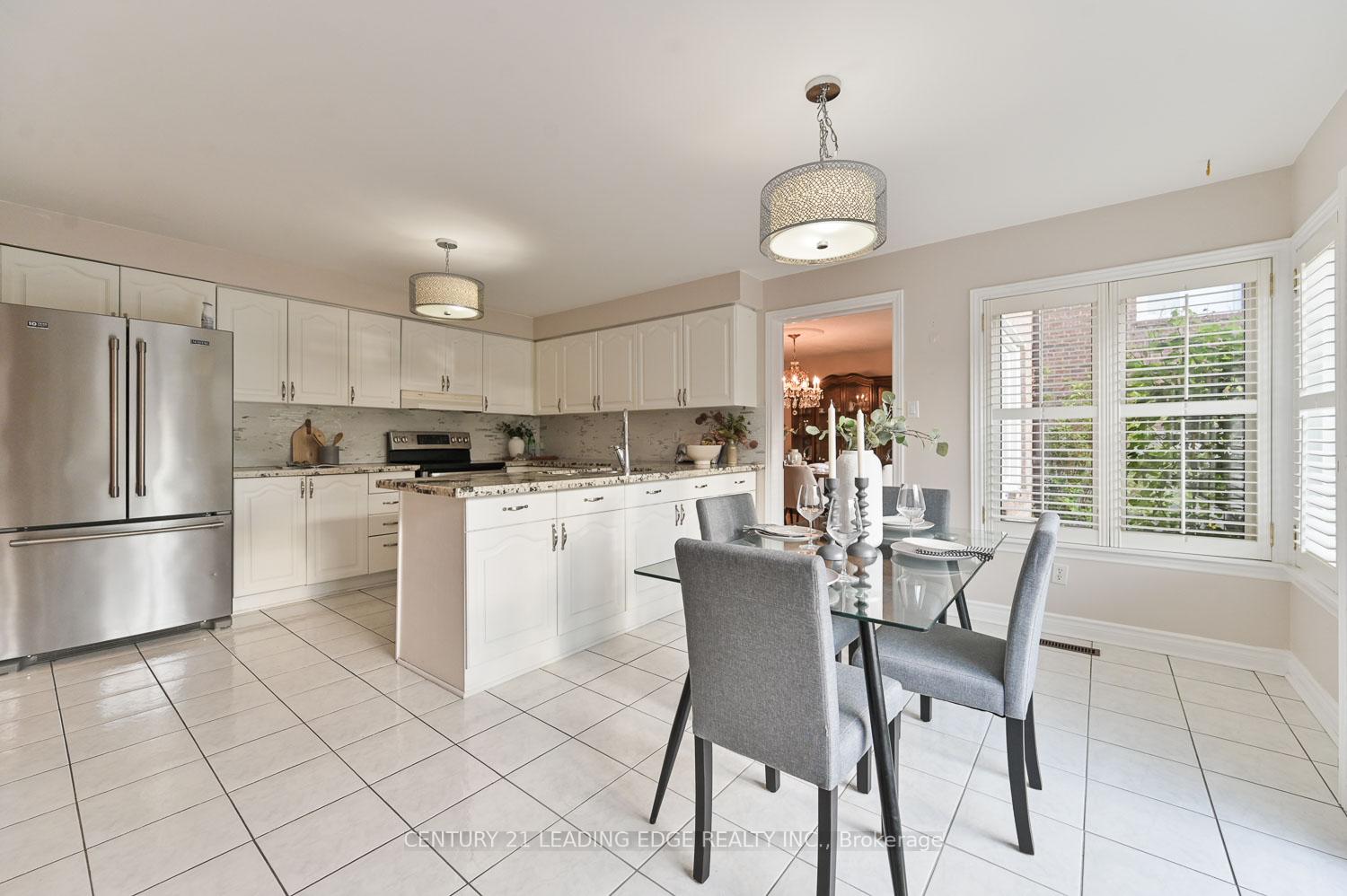 Photo 22 of 32 Addington Square, Markham, Unionville — HOMEH
