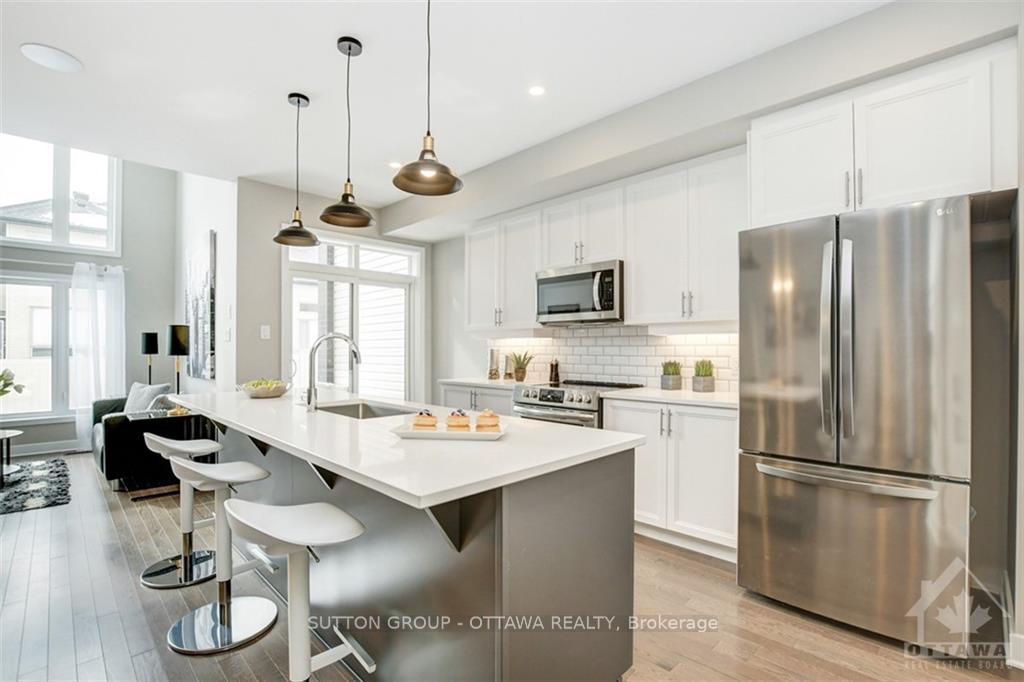 Photo 10 of 725 Twist Way, Ottawa, Kanata - Emerald Meadows/Trailwest — HOMEH