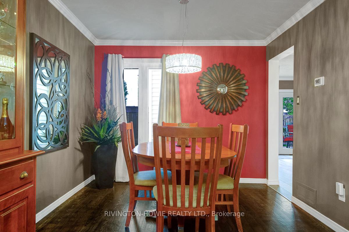 Photo 12 of 40 Rowe Drive, Ottawa, Kanata - Katimavik — HOMEH