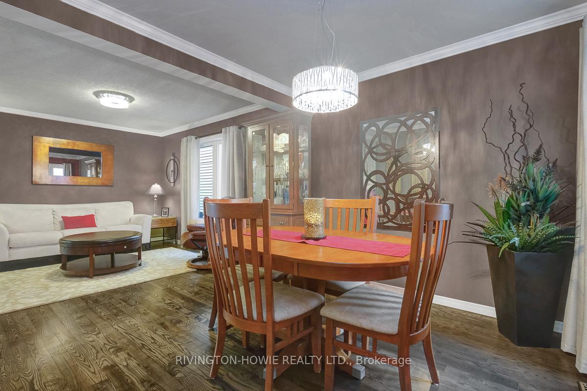 Photo 13 of 40 Rowe Drive, Ottawa, Kanata - Katimavik — HOMEH