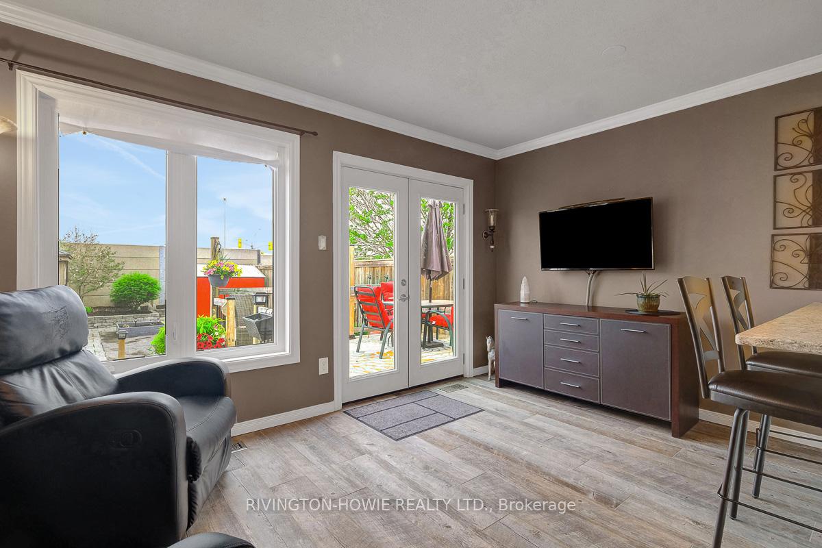 Photo 20 of 40 Rowe Drive, Ottawa, Kanata - Katimavik — HOMEH