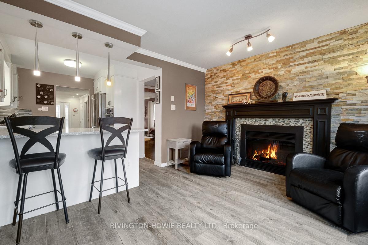 Photo 21 of 40 Rowe Drive, Ottawa, Kanata - Katimavik — HOMEH
