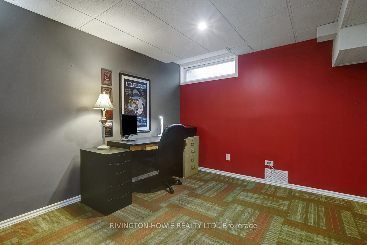 Photo 36 of 40 Rowe Drive, Ottawa, Kanata - Katimavik — HOMEH