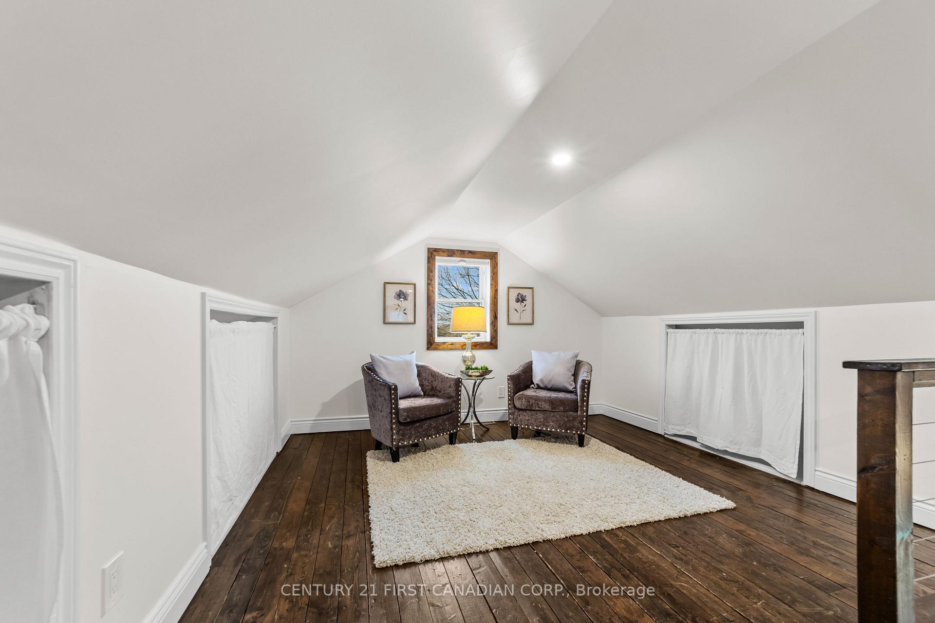 Photo 18 of 24342 Poplar Hill Road, Middlesex Centre, Poplar Hill — HOMEH