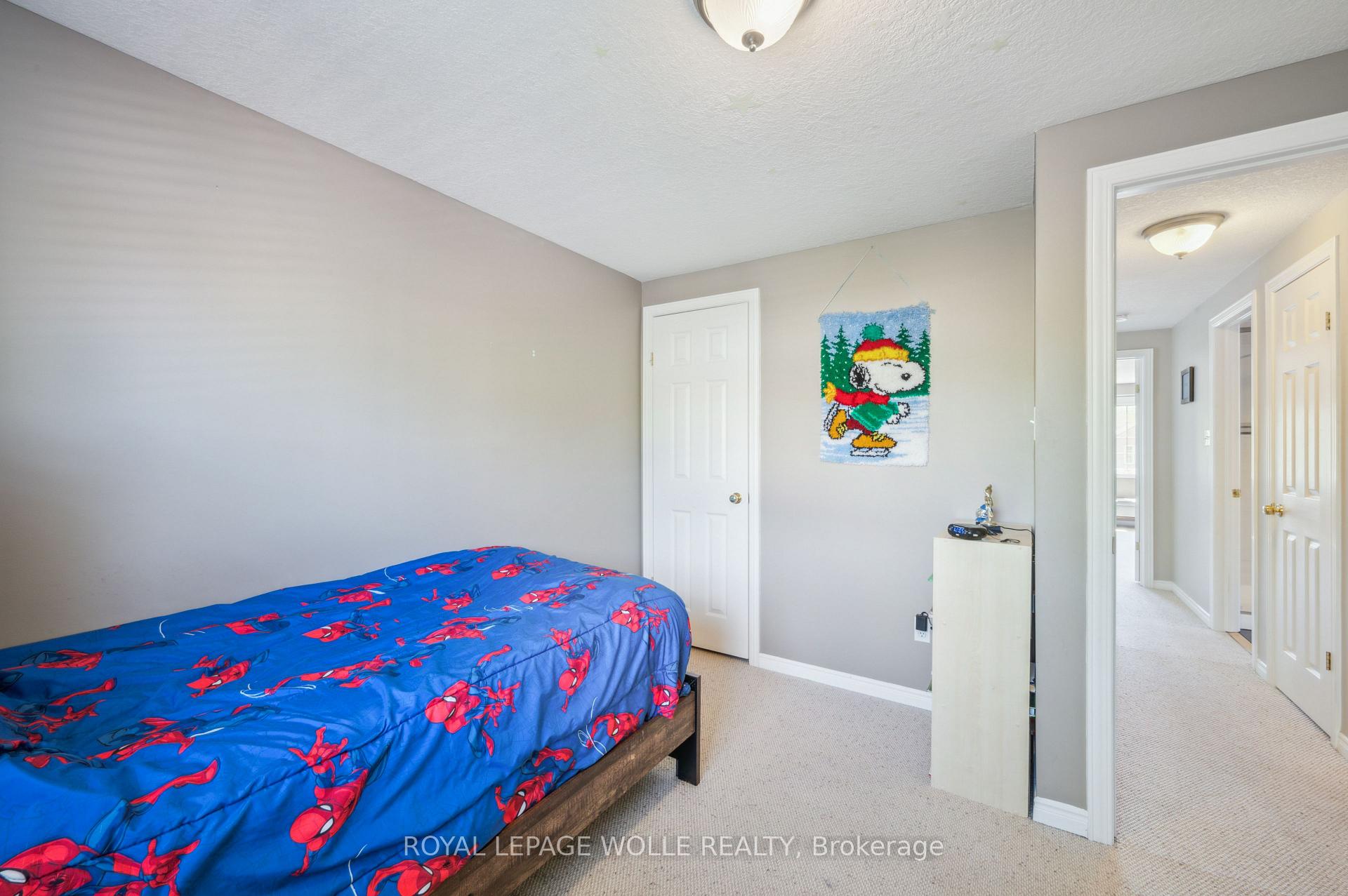 Photo 21 of 904 Rush Meadow Court, Kitchener — HOMEH