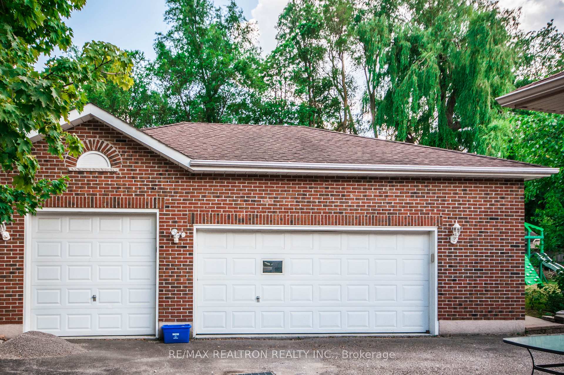 Photo 3 of 85 Lee Avenue, Markham, Milliken Mills East — HOMEH