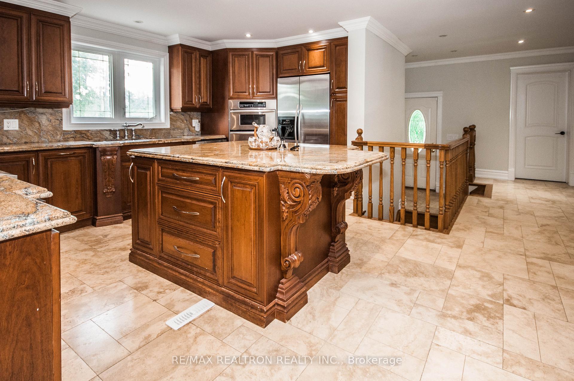 Photo 13 of 85 Lee Avenue, Markham, Milliken Mills East — HOMEH