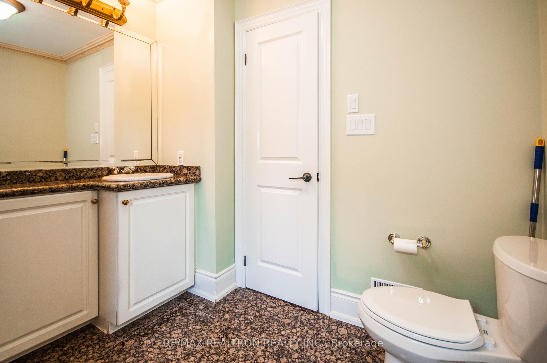 Photo 20 of 85 Lee Avenue, Markham, Milliken Mills East — HOMEH