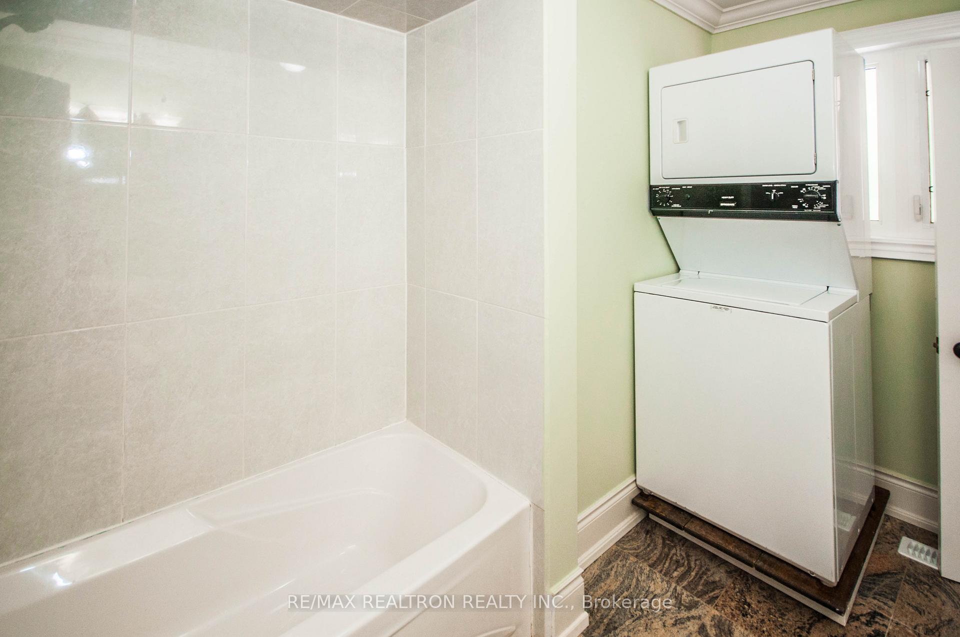 Photo 21 of 85 Lee Avenue, Markham, Milliken Mills East — HOMEH