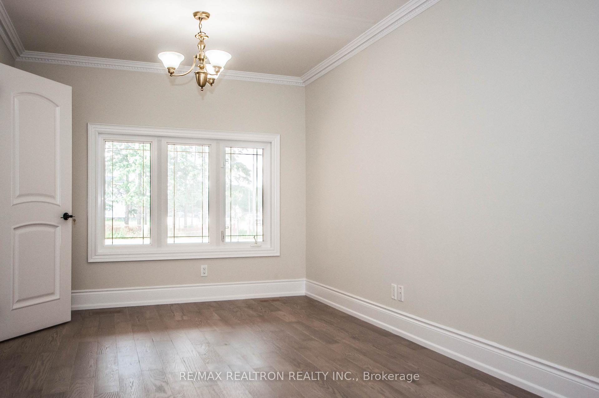 Photo 24 of 85 Lee Avenue, Markham, Milliken Mills East — HOMEH