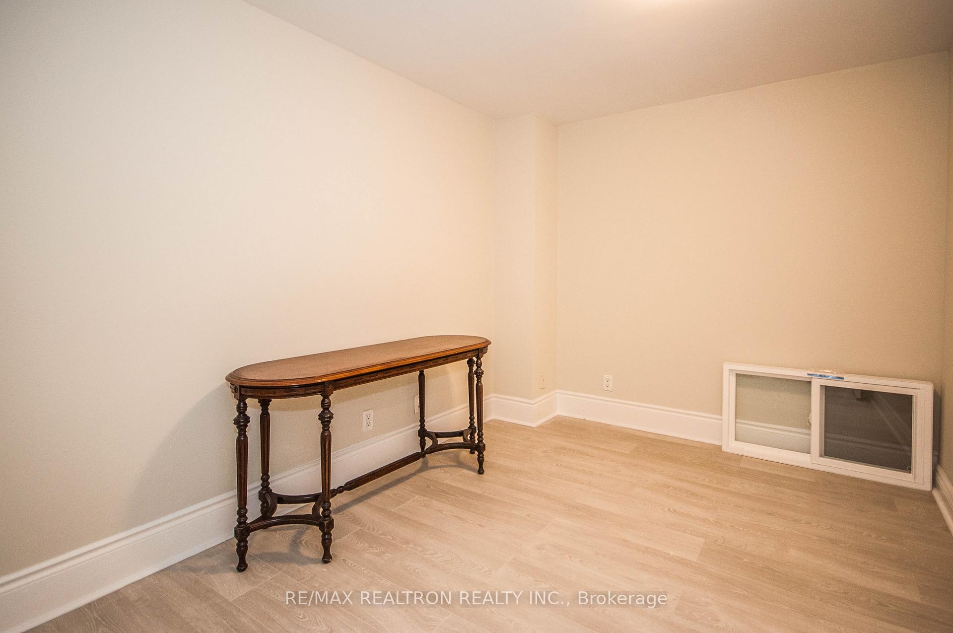 Photo 25 of 85 Lee Avenue, Markham, Milliken Mills East — HOMEH