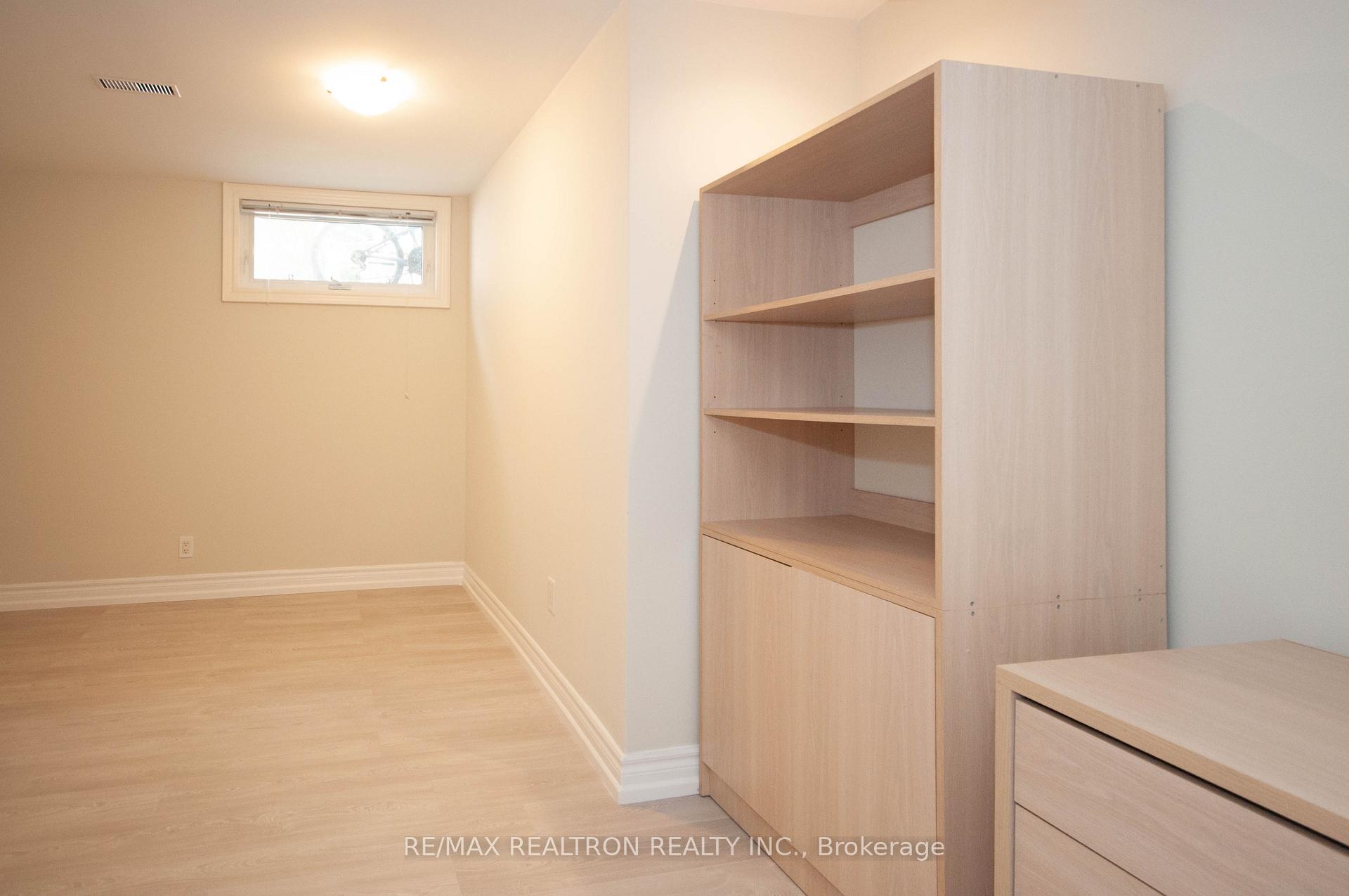 Photo 28 of 85 Lee Avenue, Markham, Milliken Mills East — HOMEH