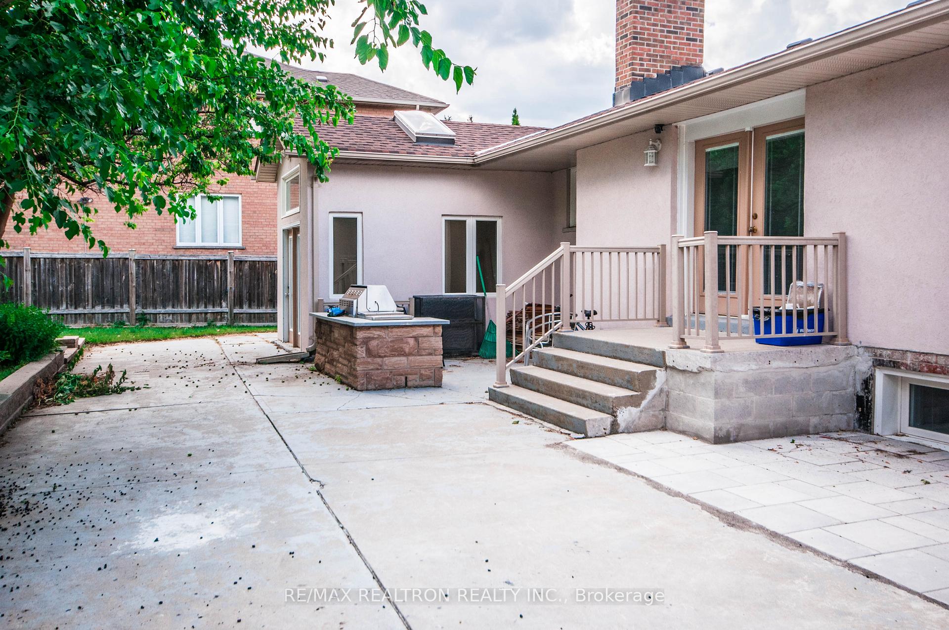 Photo 34 of 85 Lee Avenue, Markham, Milliken Mills East — HOMEH