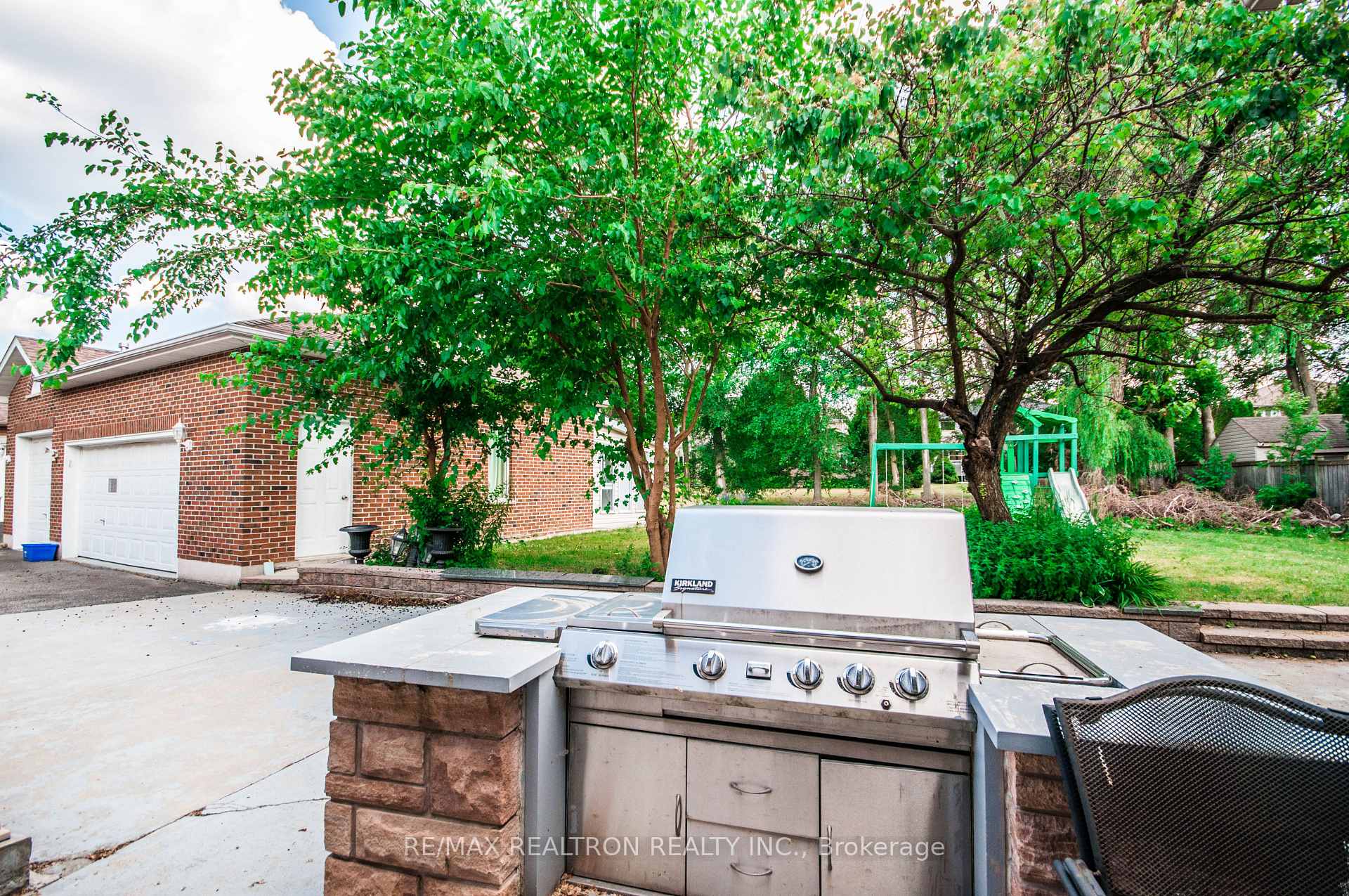 Photo 36 of 85 Lee Avenue, Markham, Milliken Mills East — HOMEH